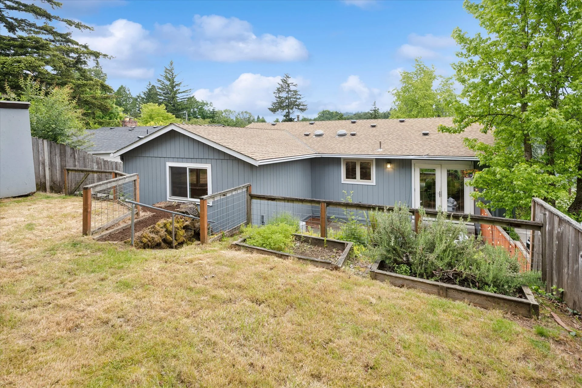 51-SW Troy St. - Portland - 251.jpg