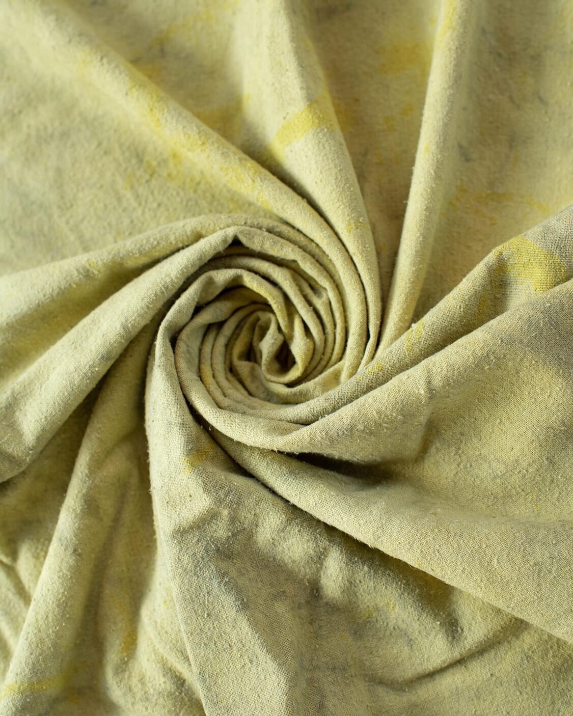 I&rsquo;m teaching Natural Dyes 101 at @valleyartcenter on Saturday, April 13th. If you are interested in learning natural dye basics on fabric this is for you!! We will be exploring the soy milk and alum mordant processes, creating dye baths, using 
