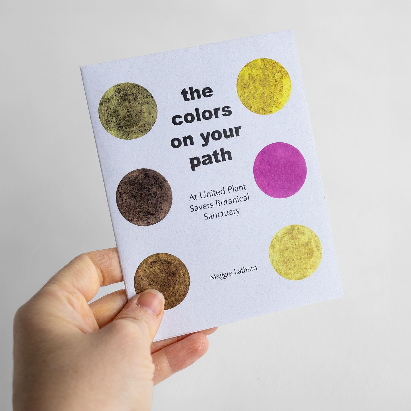 &ldquo;the colors on your path&rdquo; zine is available in my website shop now 🎨🌿 this zine is a companion guide of natural colors I encountered during my 2023 Deep Ecology Residency at the United Plant Savers botanical sanctuary. The pages contain