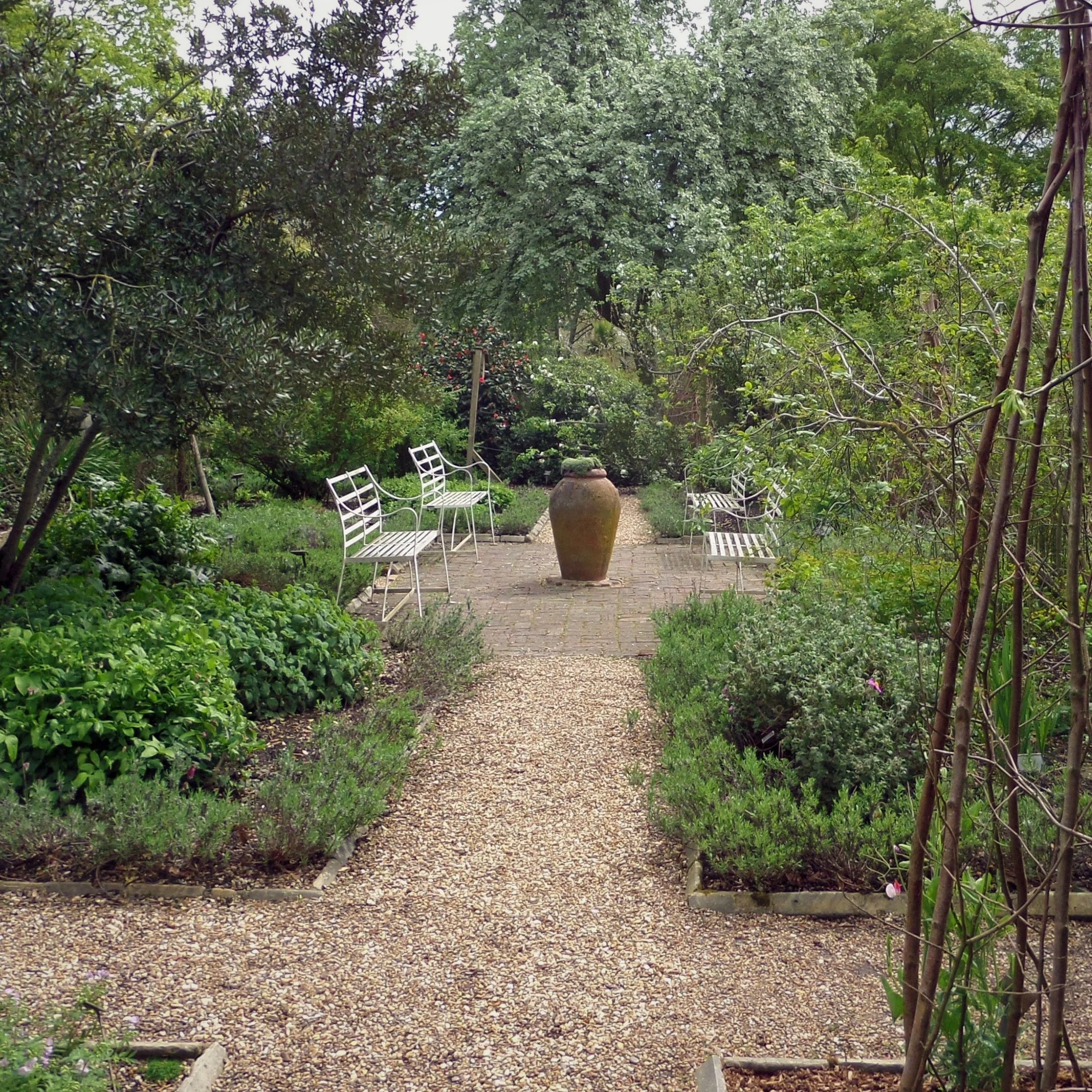 03_HerbalPath_kipling_2022.jpg