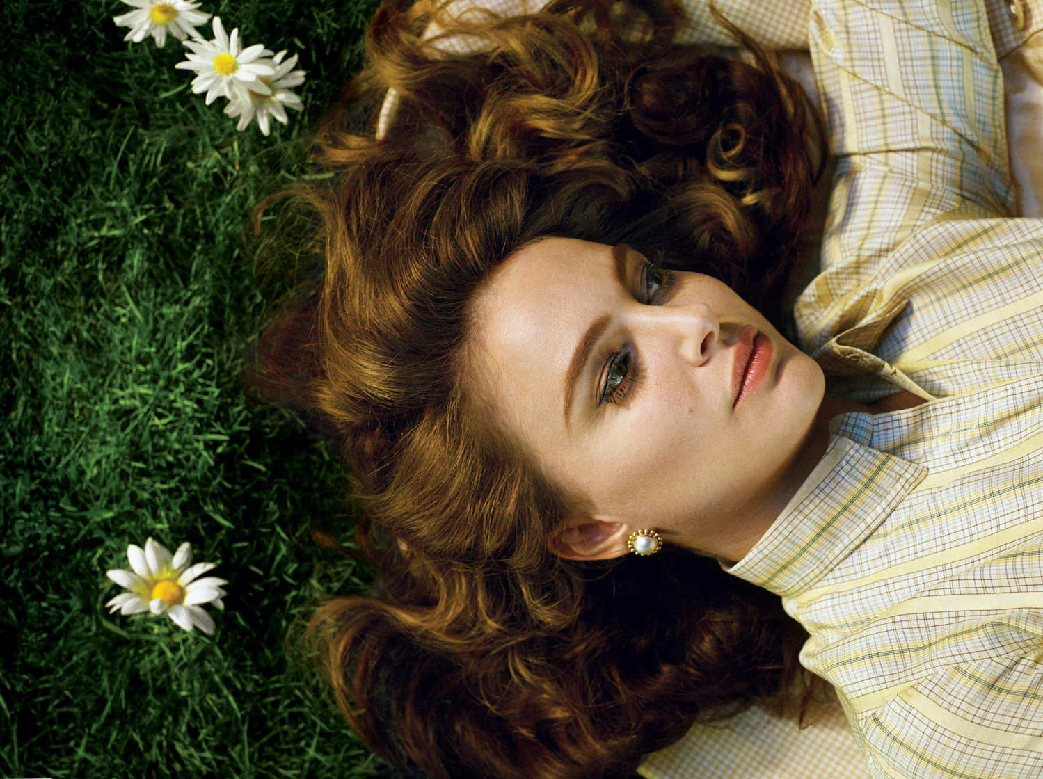 23-natalie-portman-cover-story-lede.w750.h560.2x.jpg