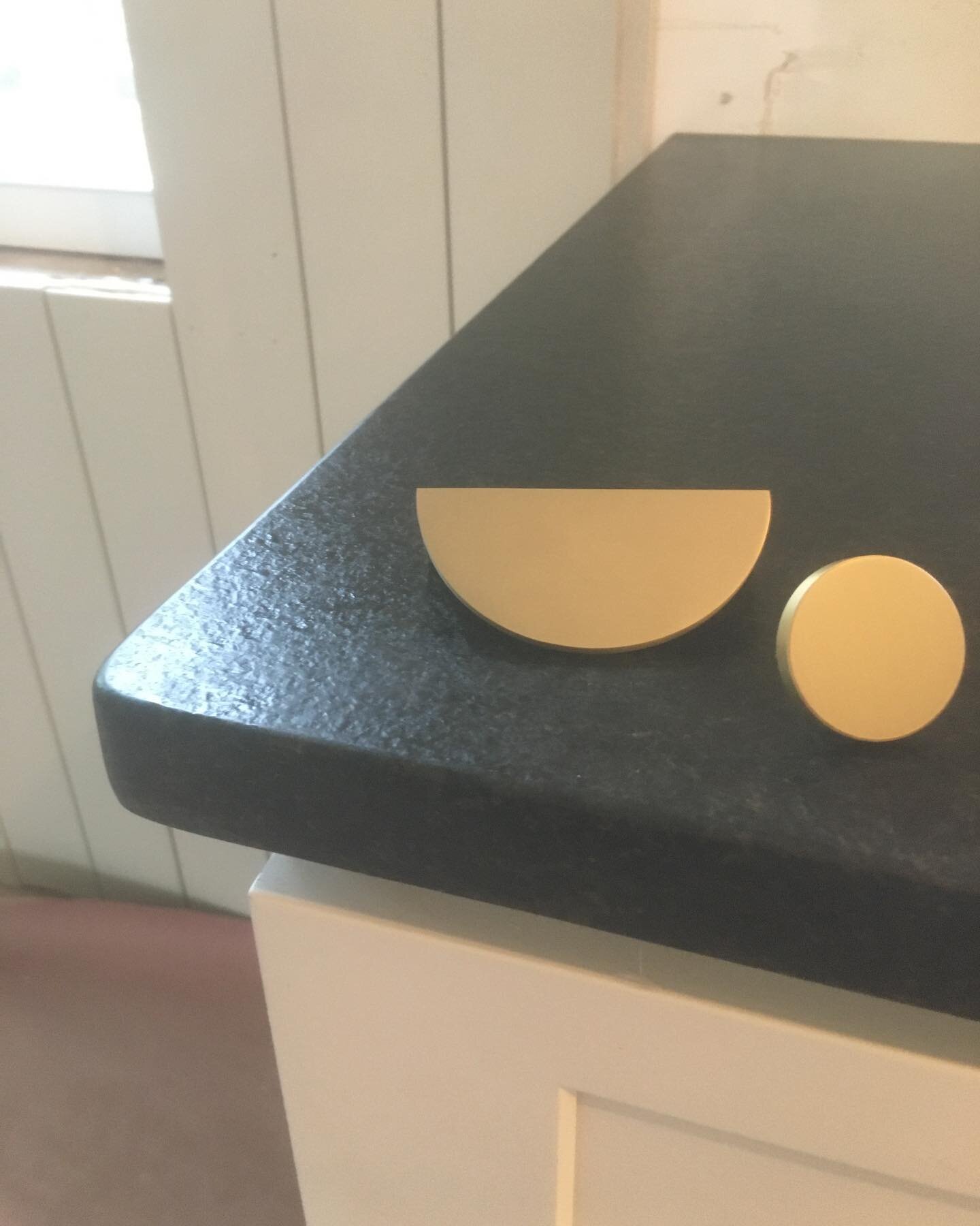 The matte black granite #countertops are in so that means it is time for brass knobs and pulls to be installed and the #shiplap walls to surround the #kitchen.  #Comingsoon to South Haven  4 bedroom 2 bath  with almost 1/2 and Acre just blocks away f