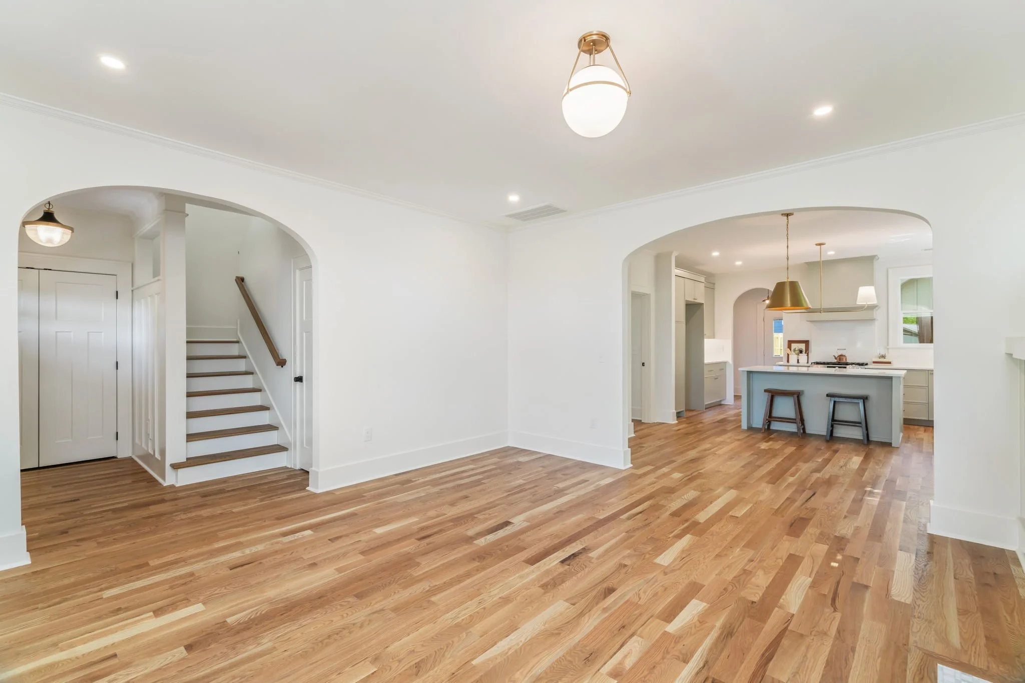 23-web-or-mls-500 Barclay Drive-23.jpg