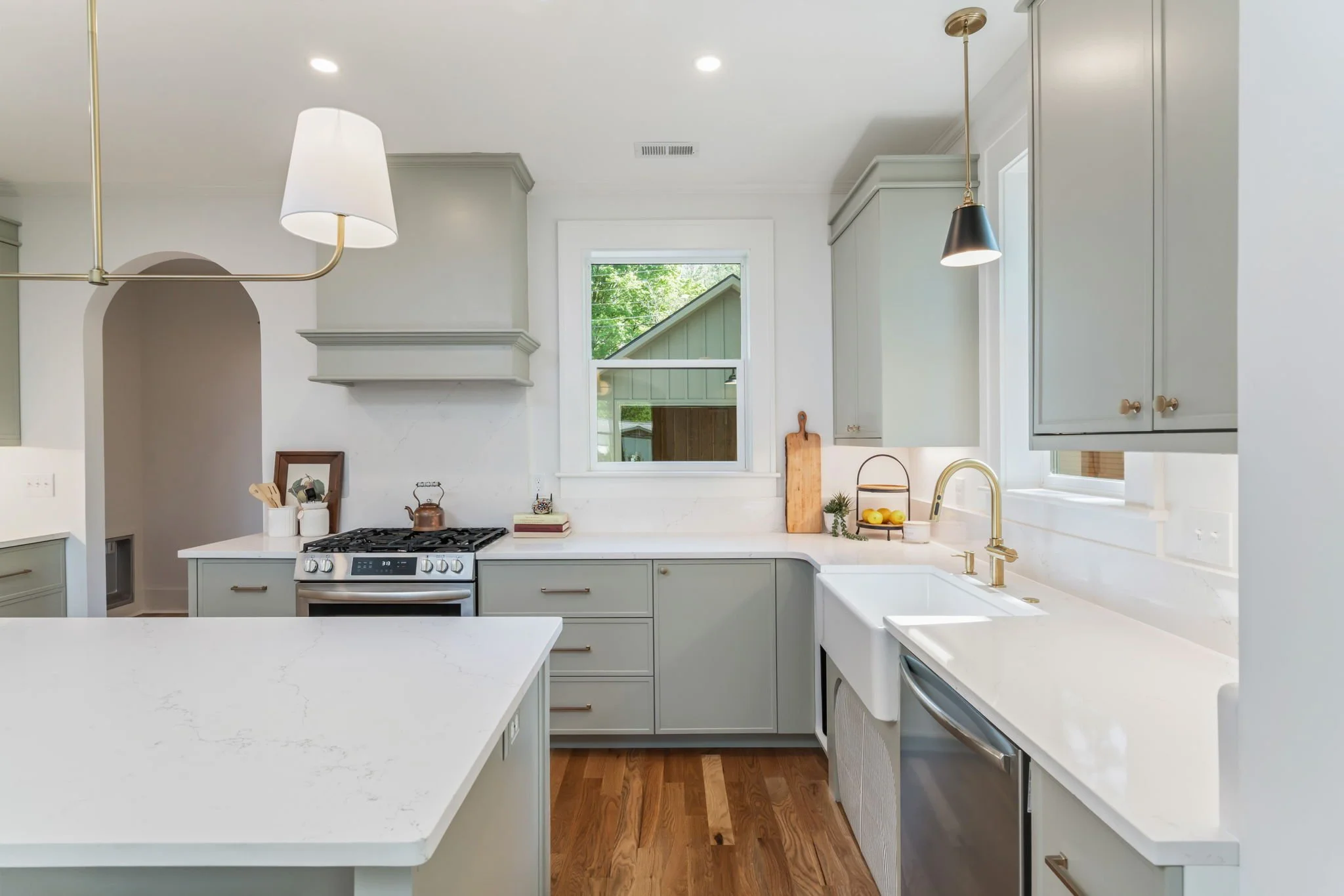 32-web-or-mls-500 Barclay Drive-32.jpg