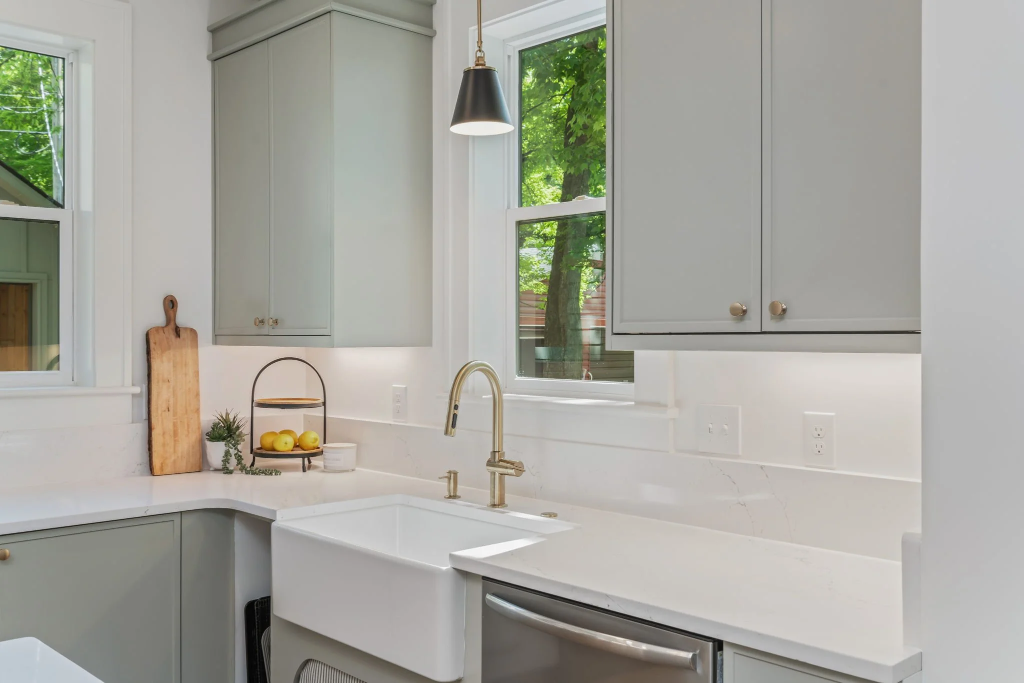 35-web-or-mls-500 Barclay Drive-35.jpg