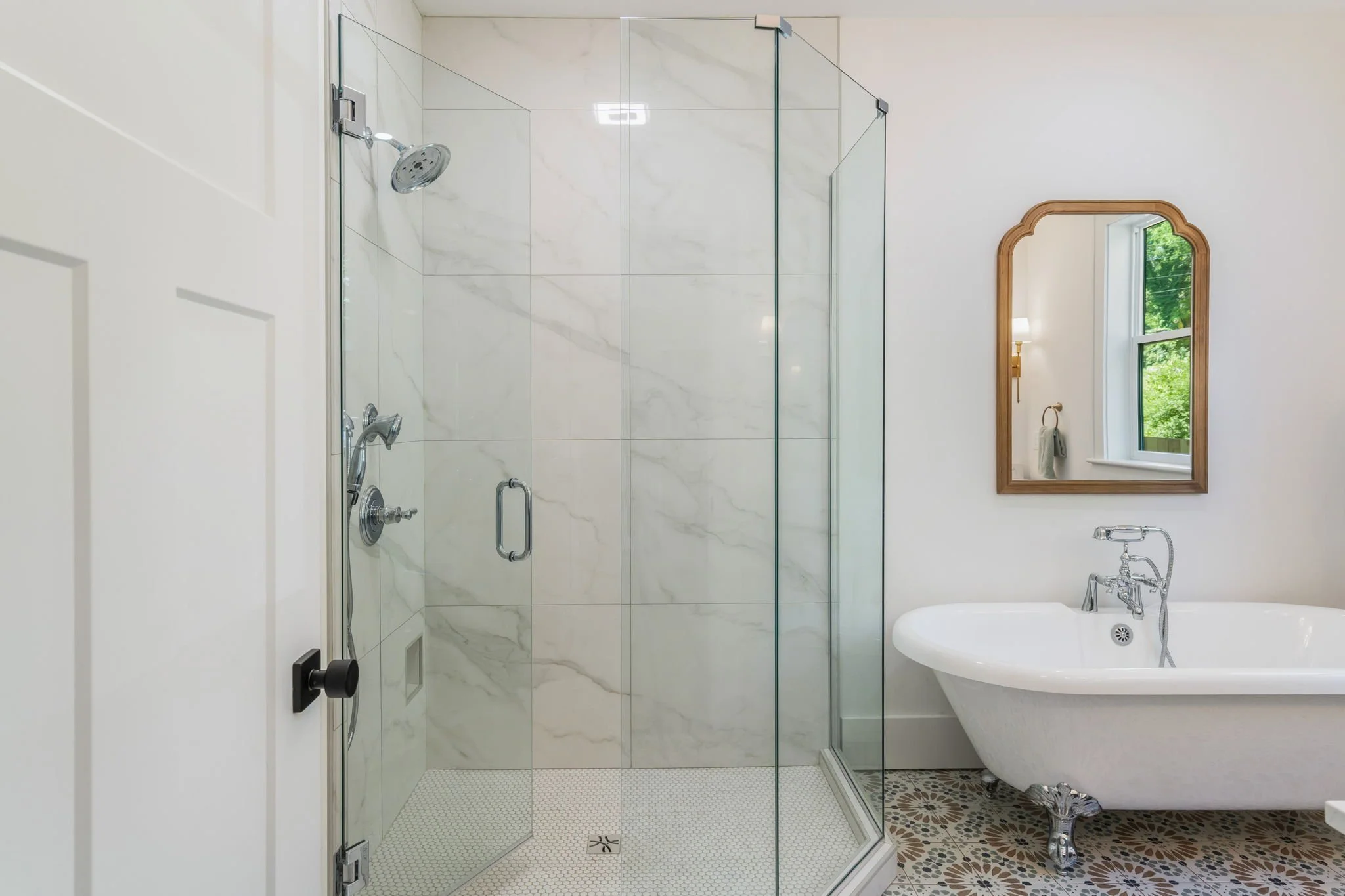 44-web-or-mls-500 Barclay Drive-44.jpg