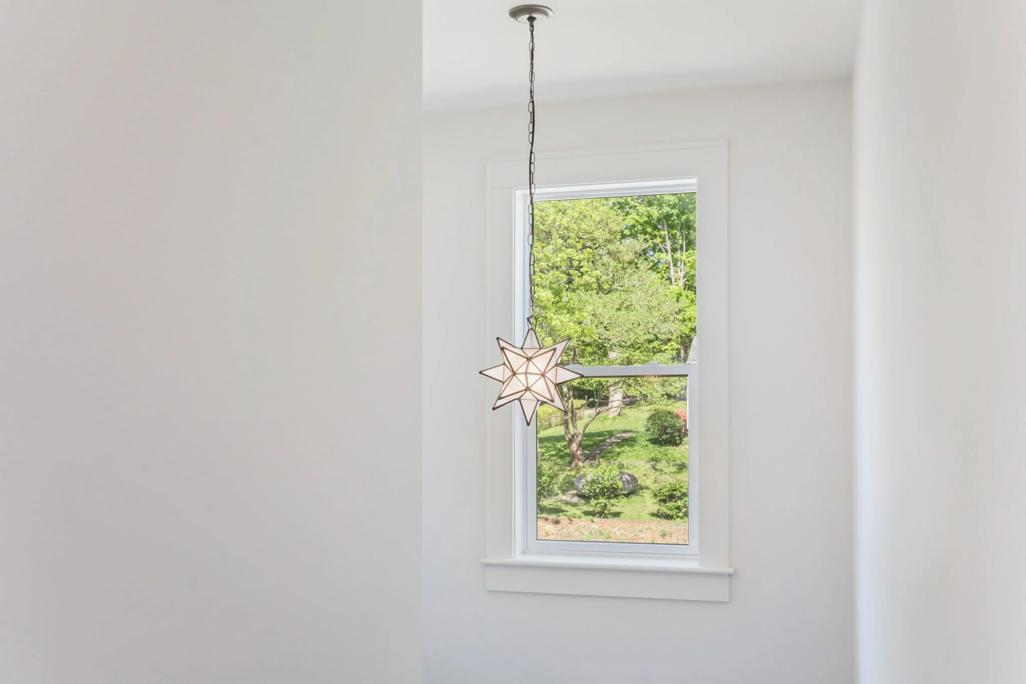 48-web-or-mls-500 Barclay Drive-48.jpg