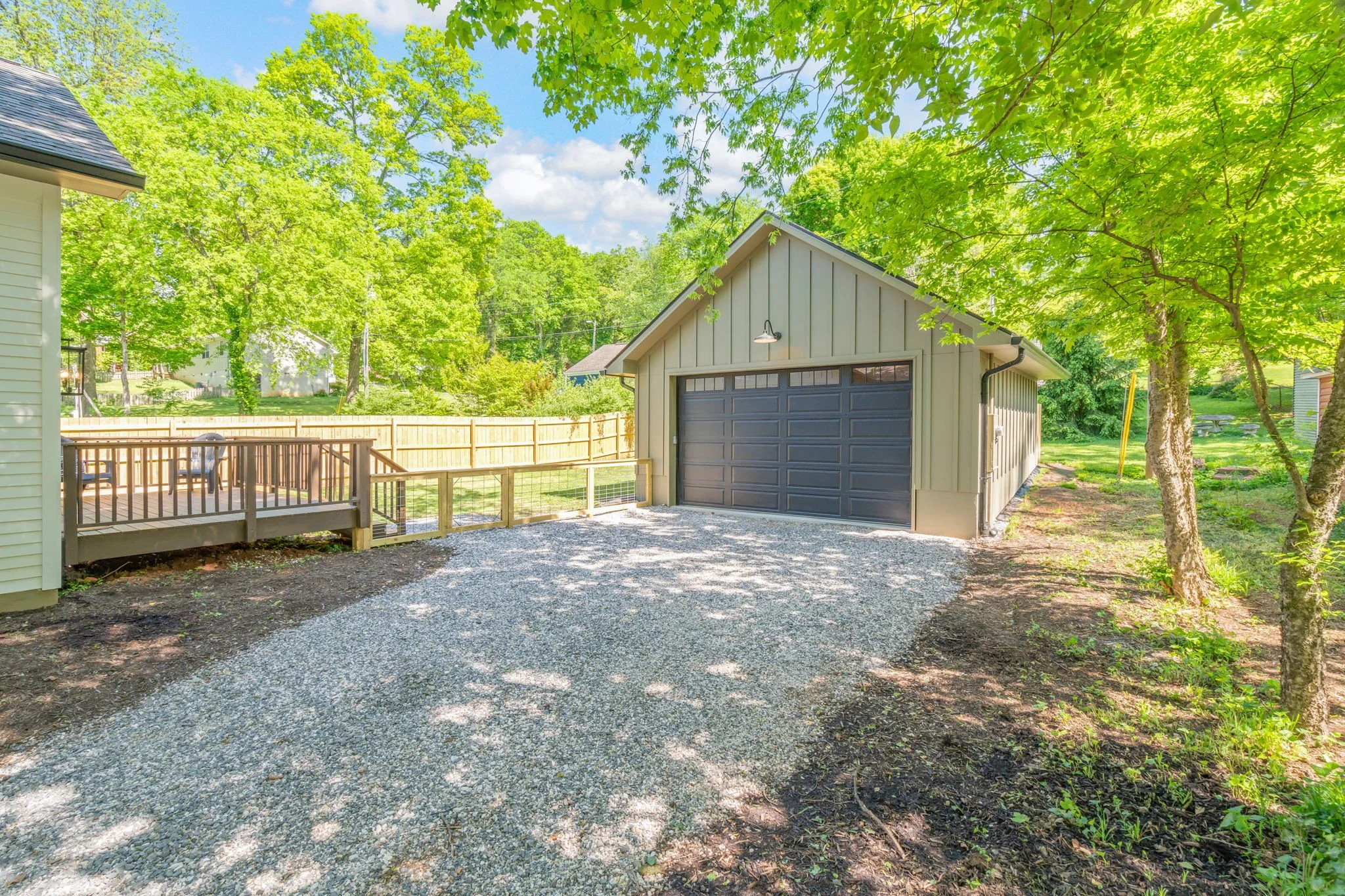 56-web-or-mls-500 Barclay Drive-56.jpg