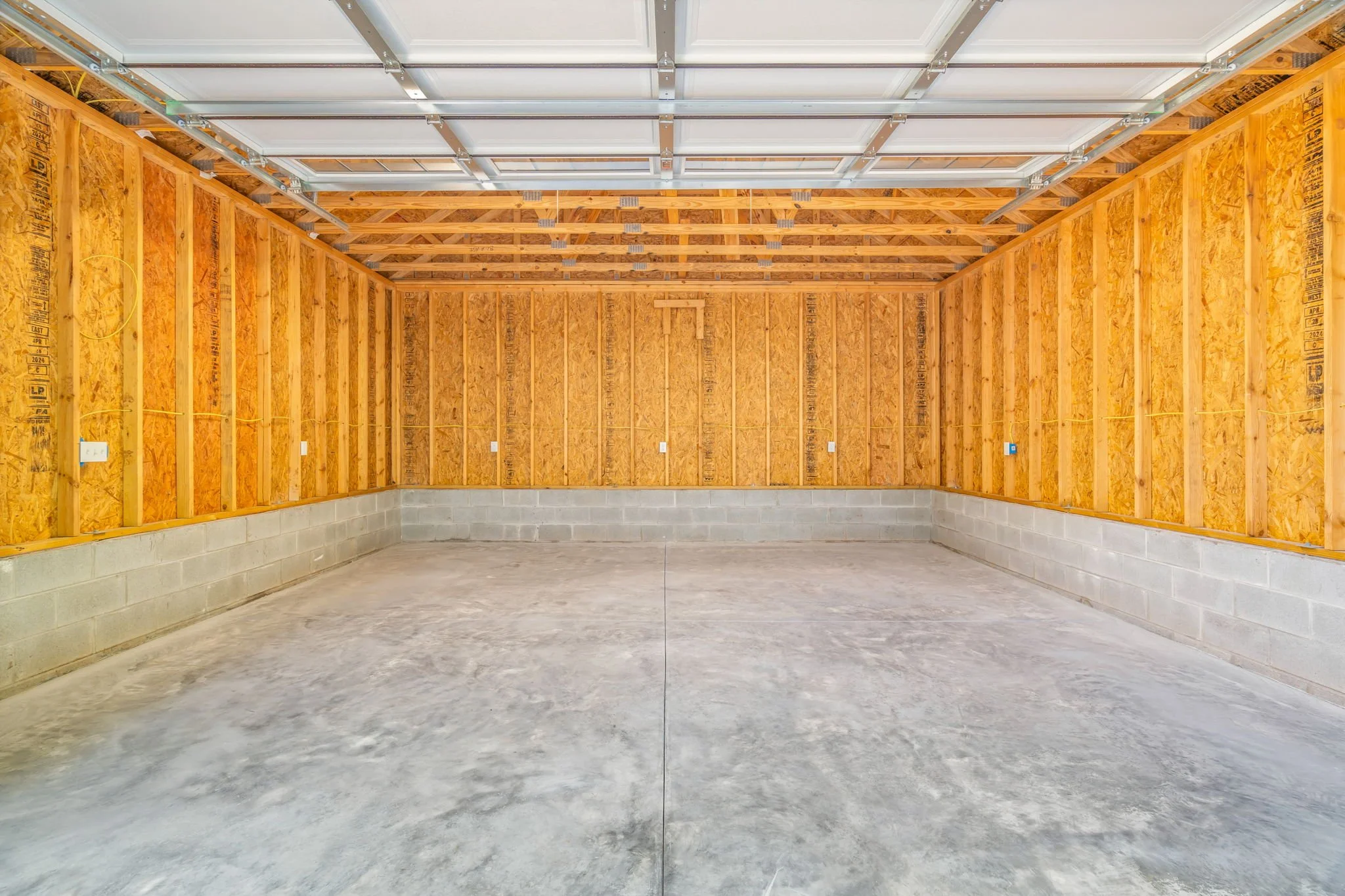 57-web-or-mls-500 Barclay Drive-57.jpg