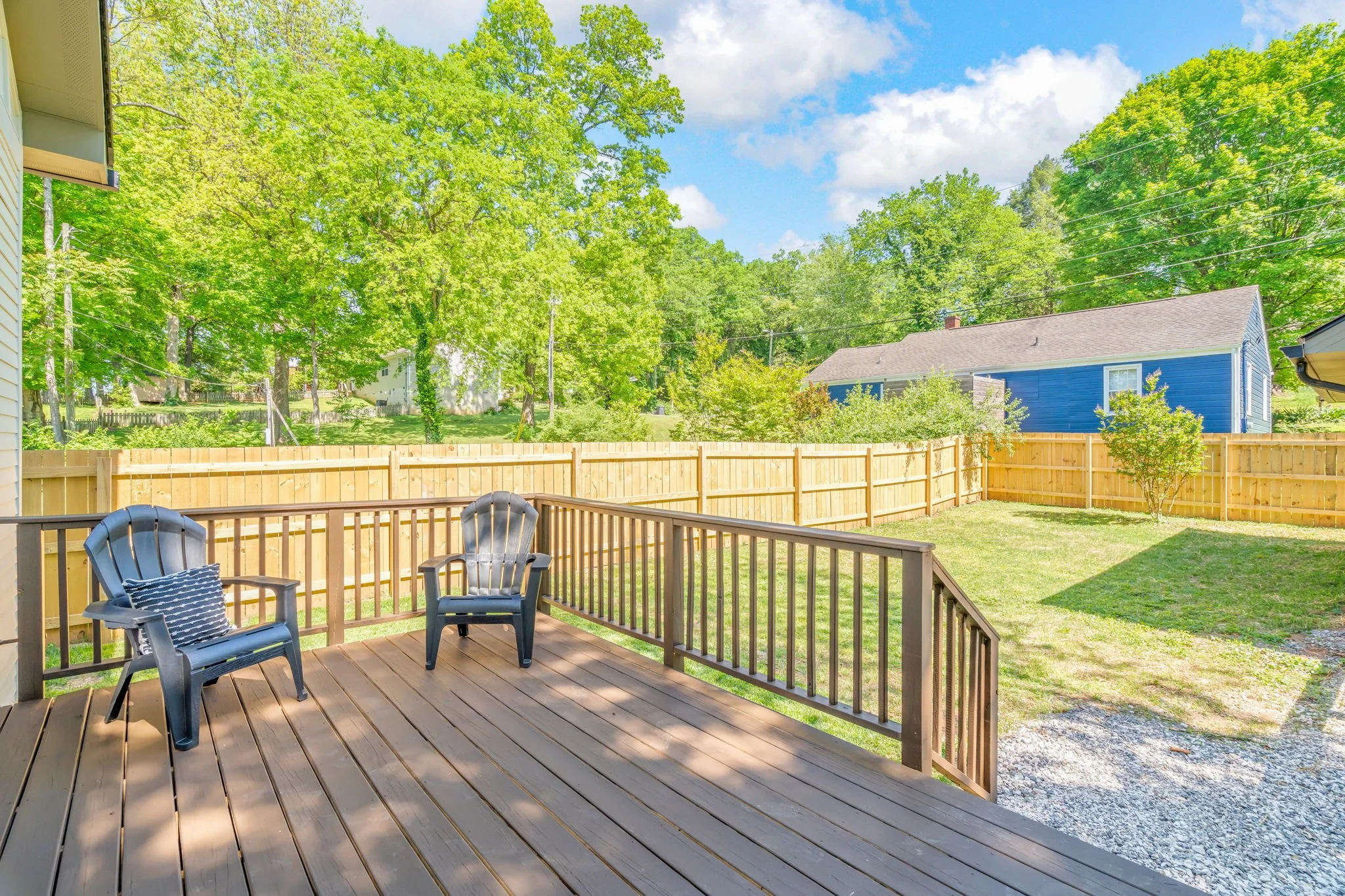 62-web-or-mls-500 Barclay Drive-62.jpg