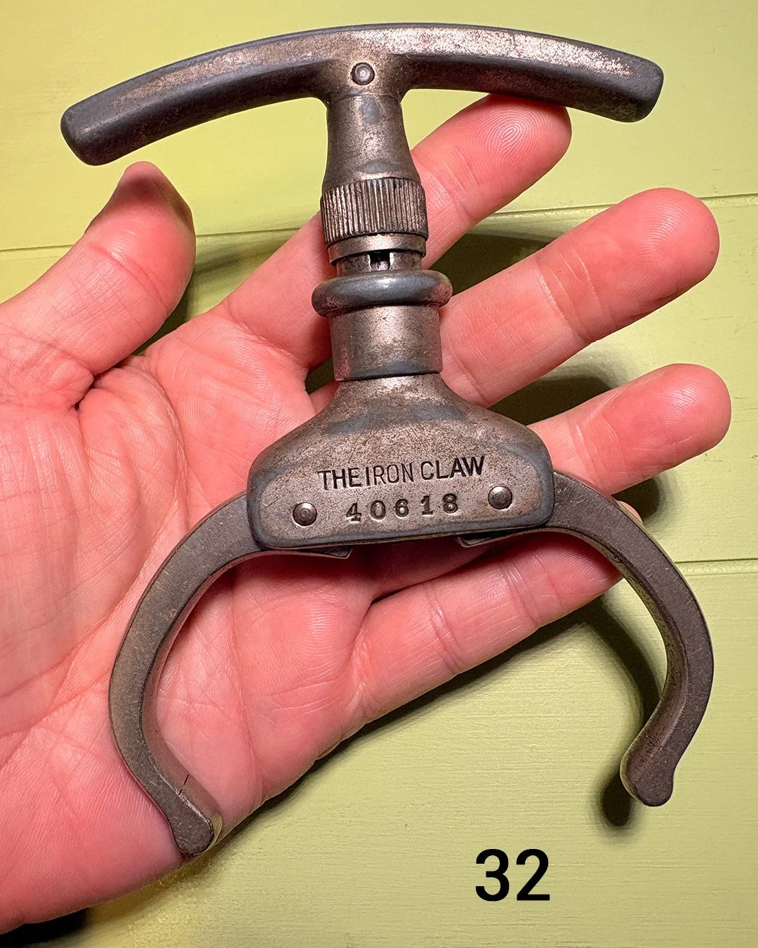 iron claw 32 2.jpg