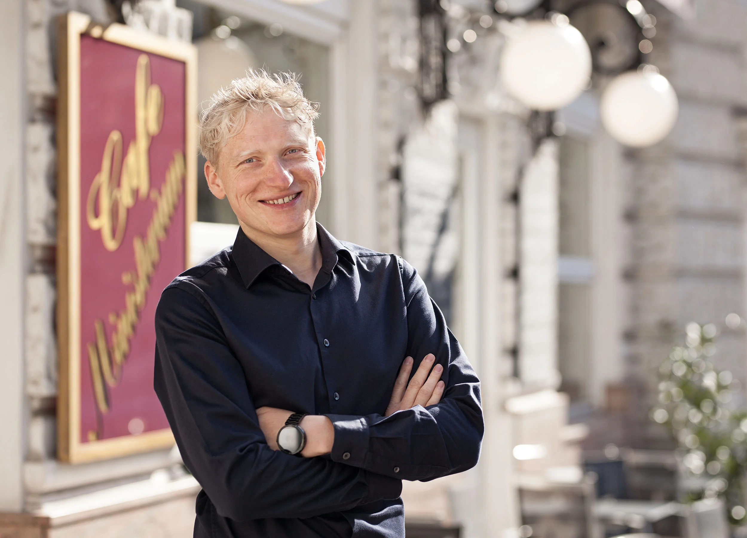  Thomas Tiroch, Cafe Ministerium 