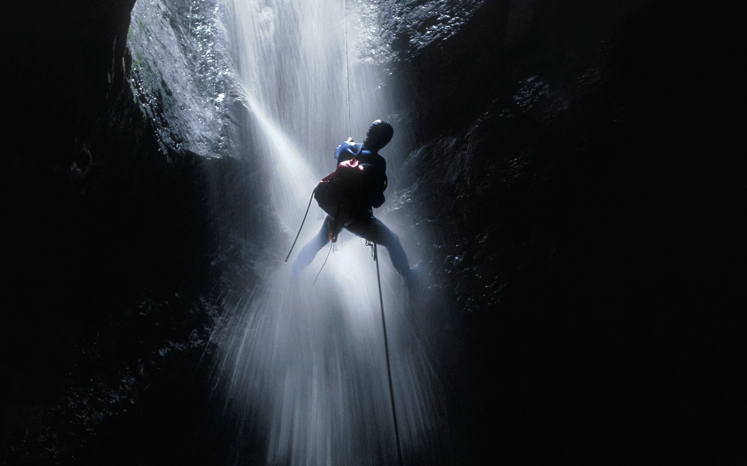 canyoningericCD14_CropQF_u_verbreitert_m_stamp_shp2500px.jpg