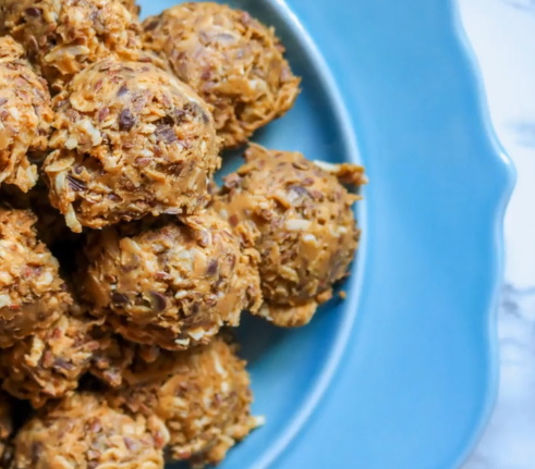 Peanut Butter Protein Balls