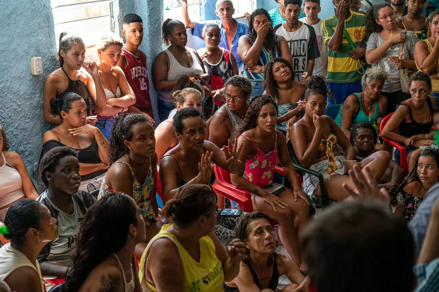Relatives and Friends of 14 alleged drug traffickers killed by police meet with representatives of Human rights groups. (Photo: C.H. Gardiner)