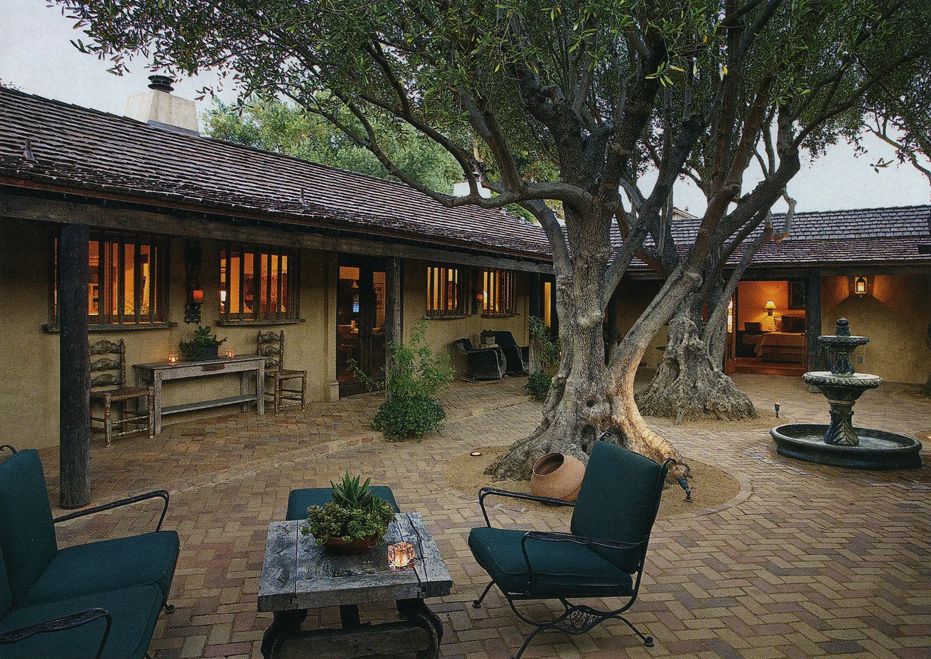 0006_Micholyn_Brown_Downtown_Hacienda_Santa_Barbara_07.jpg