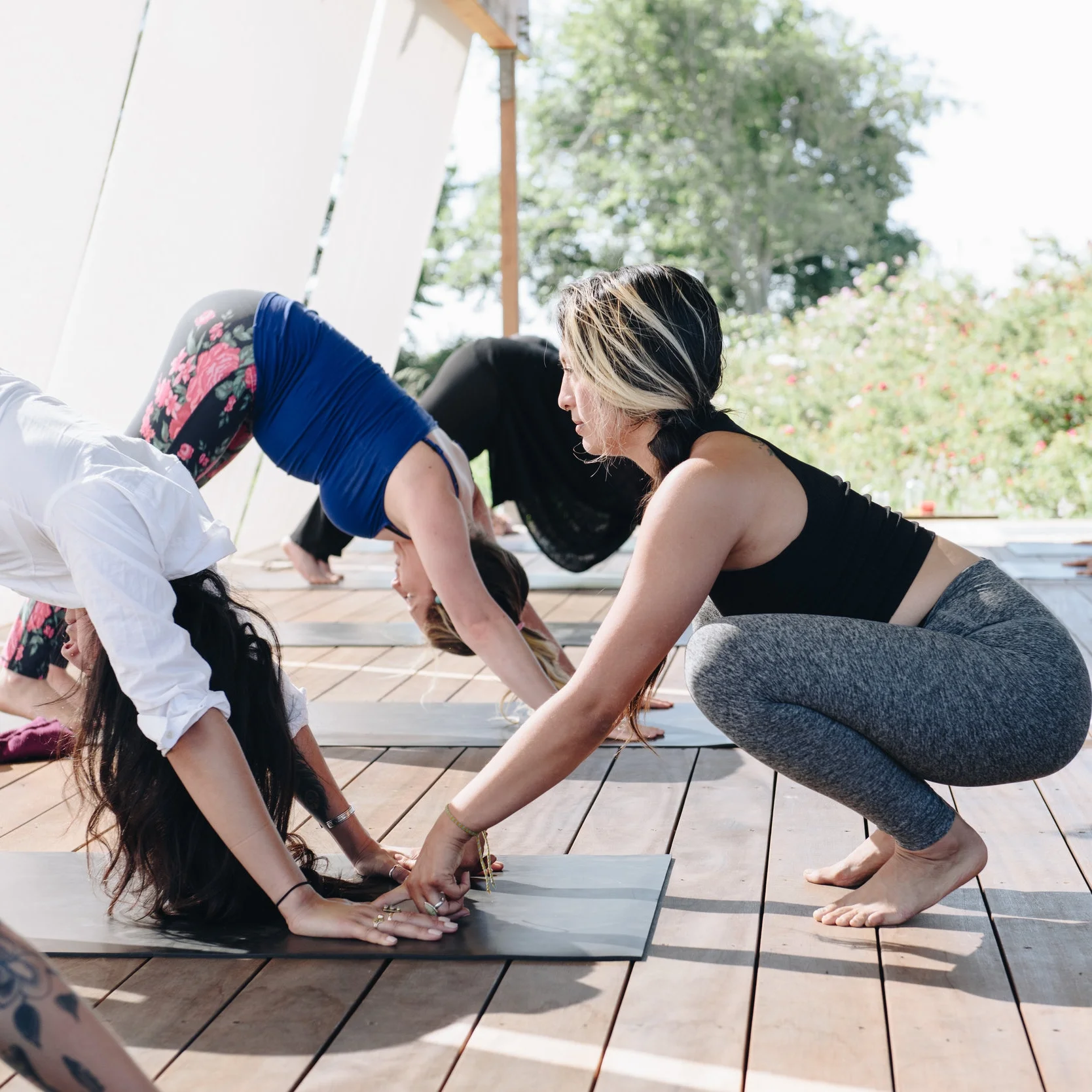EVMLuminaries_MorningYoga_0074.jpg