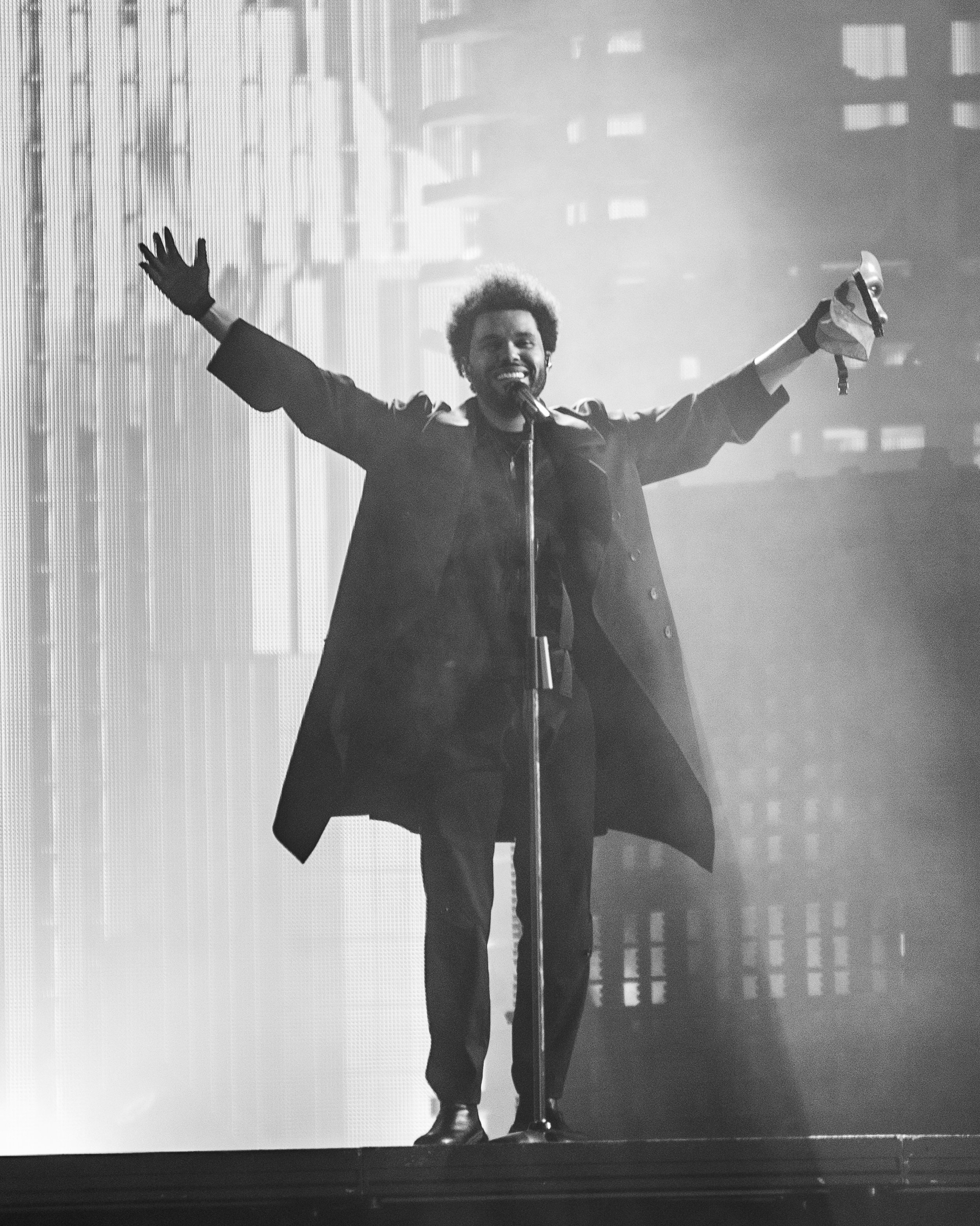 theweeknd_082022_-16.jpg