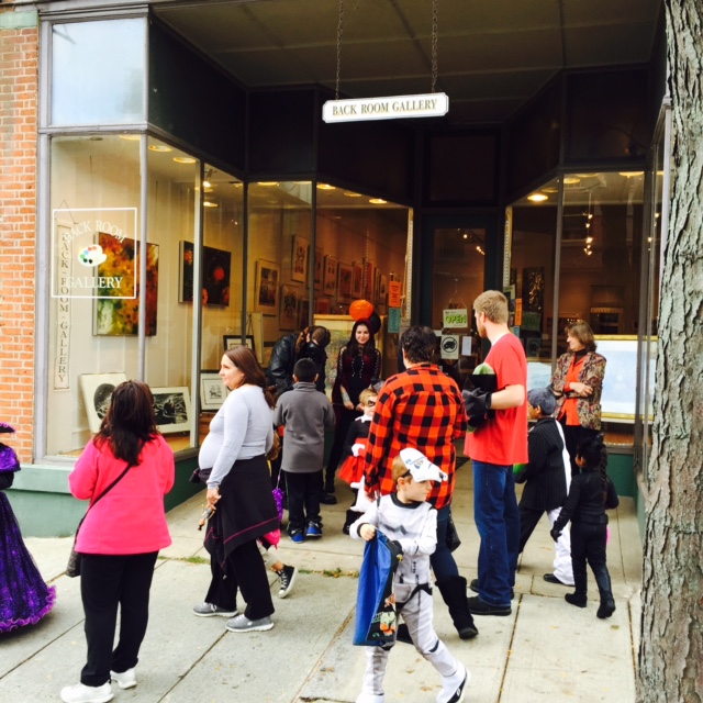 beacon-hocus-pocus-halloween-parade-back-room-gallery.jpg