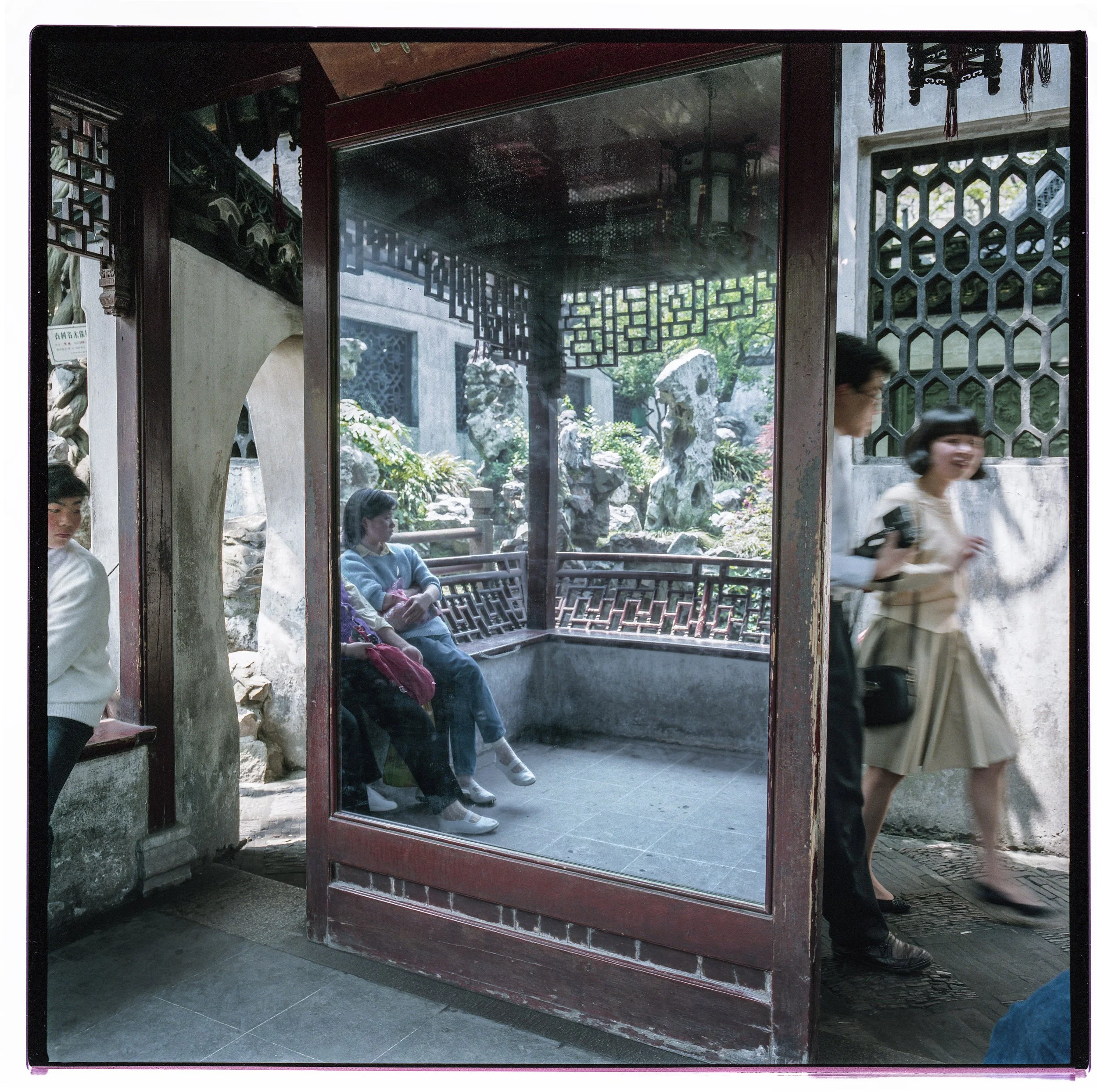 Sue Alan 1992 In China Xian 0506921.jpg