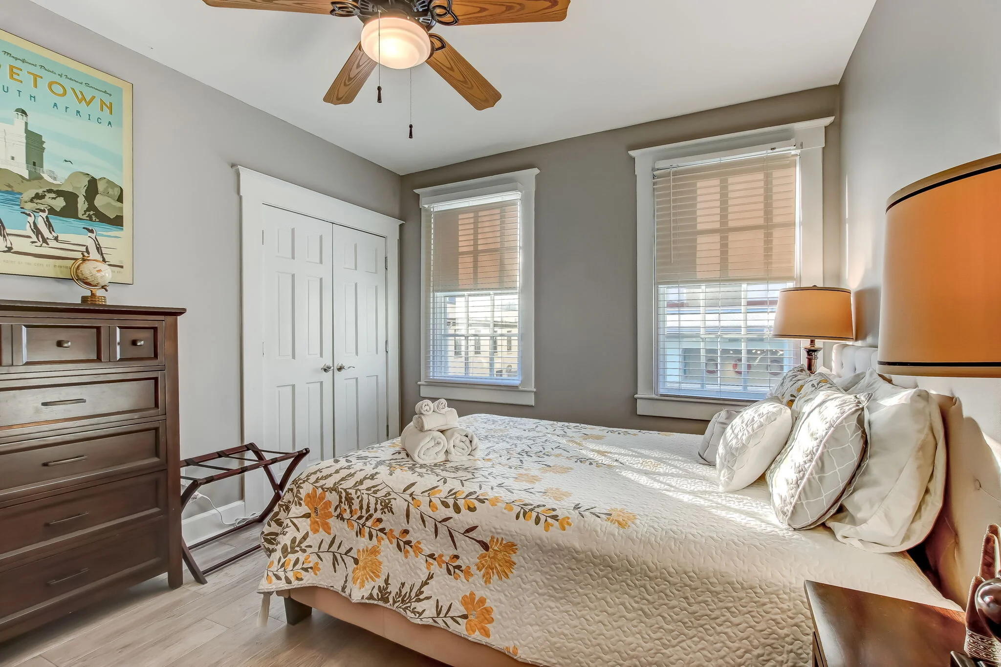 11-web-or-mls-11_227 W Broughton St.jpg