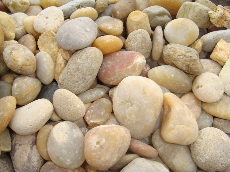 Decorative bulk landscape stone