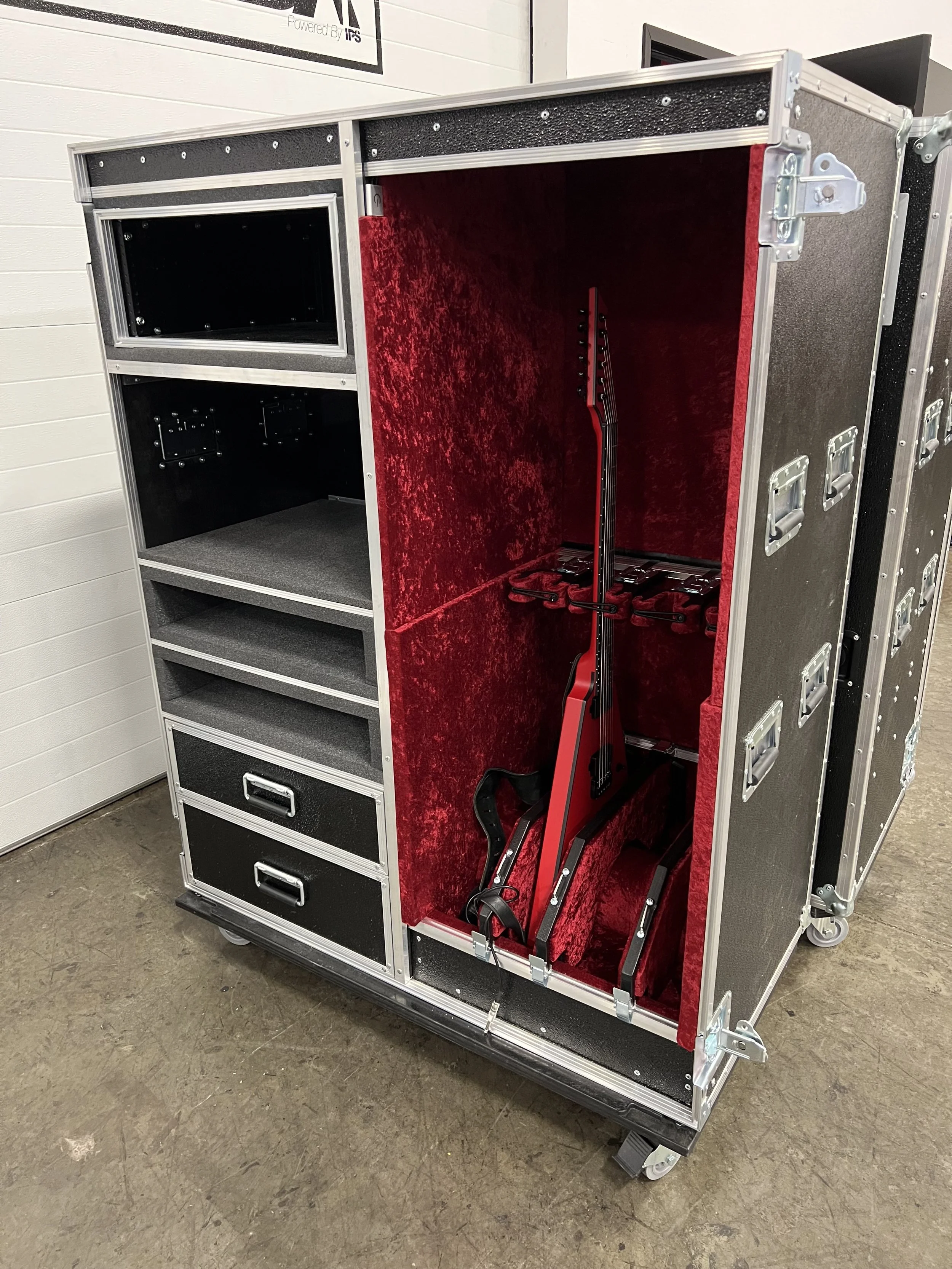 Flying V Guitar Vault