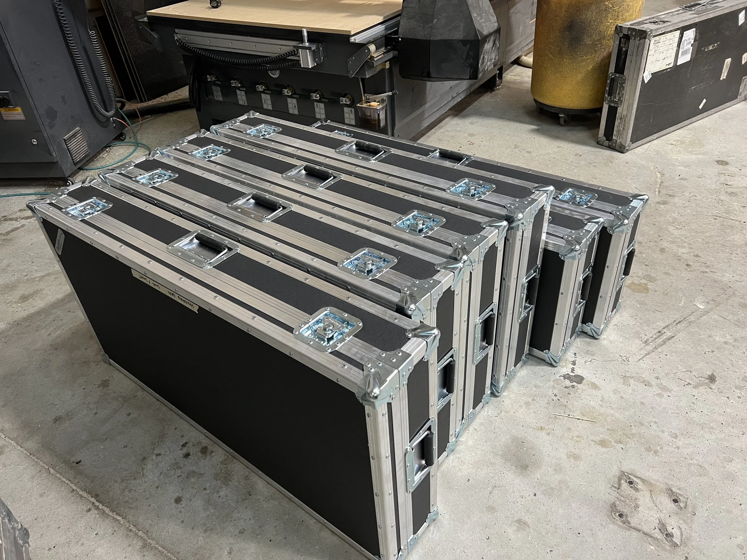 Lightweight Dual Guitar Cases.JPG