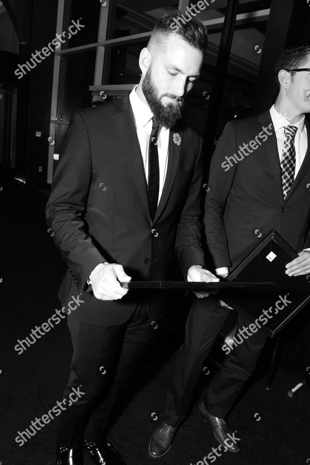 editorial-image-5th-annual-headstrong-benefit-gala,-manhattan,-new-york,-usa---16-oct-2017-9140092fo-preview.jpg