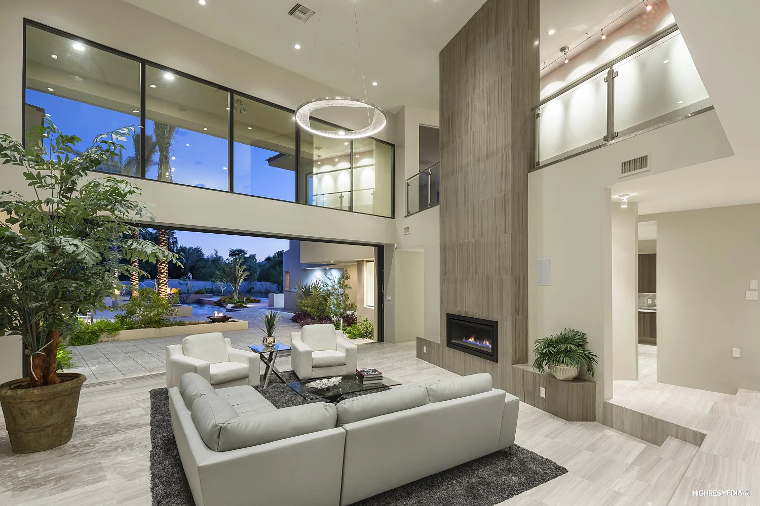 Modern in Paradise Valley