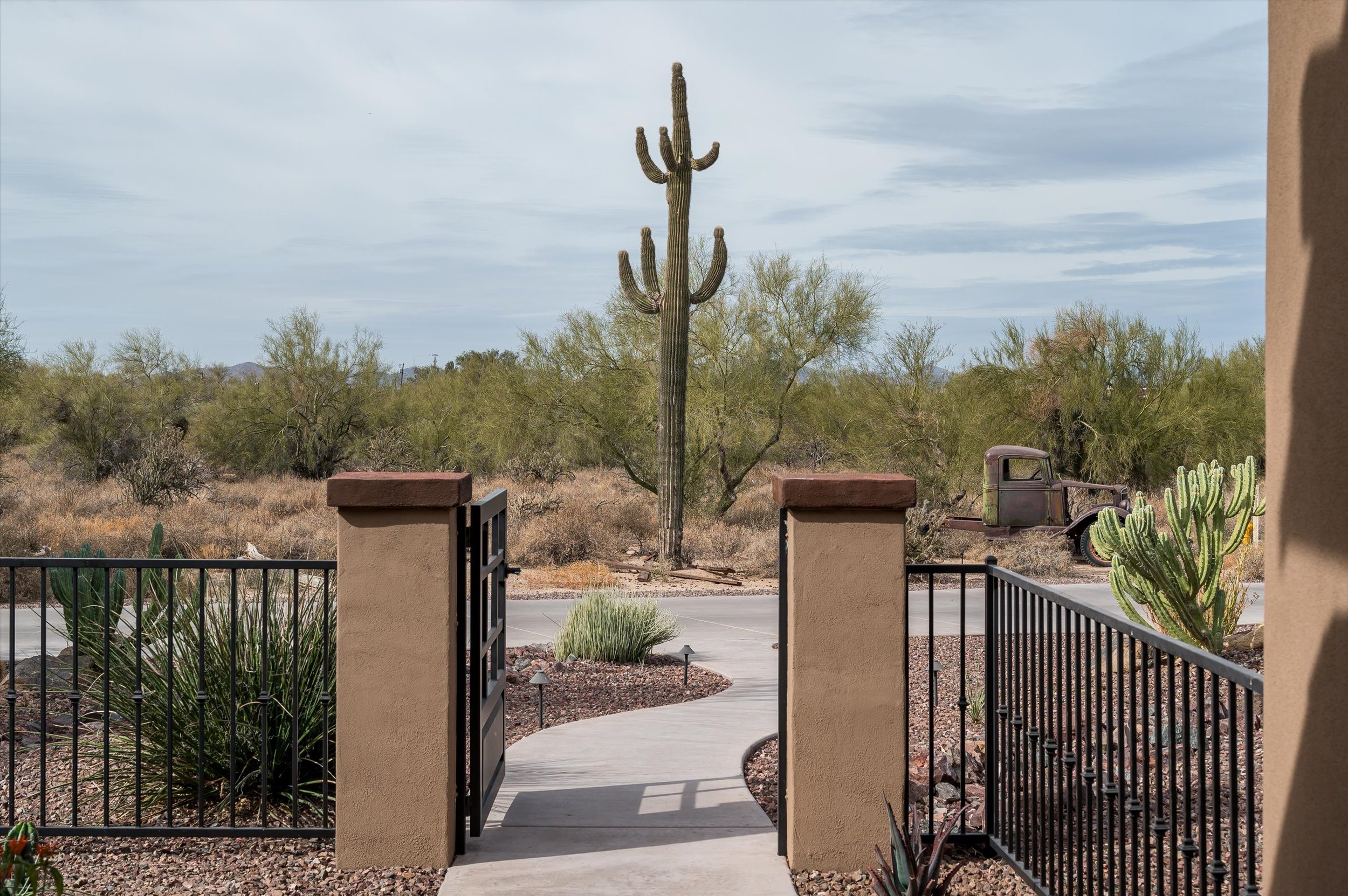 06-35045N52ndPlace-6.jpg