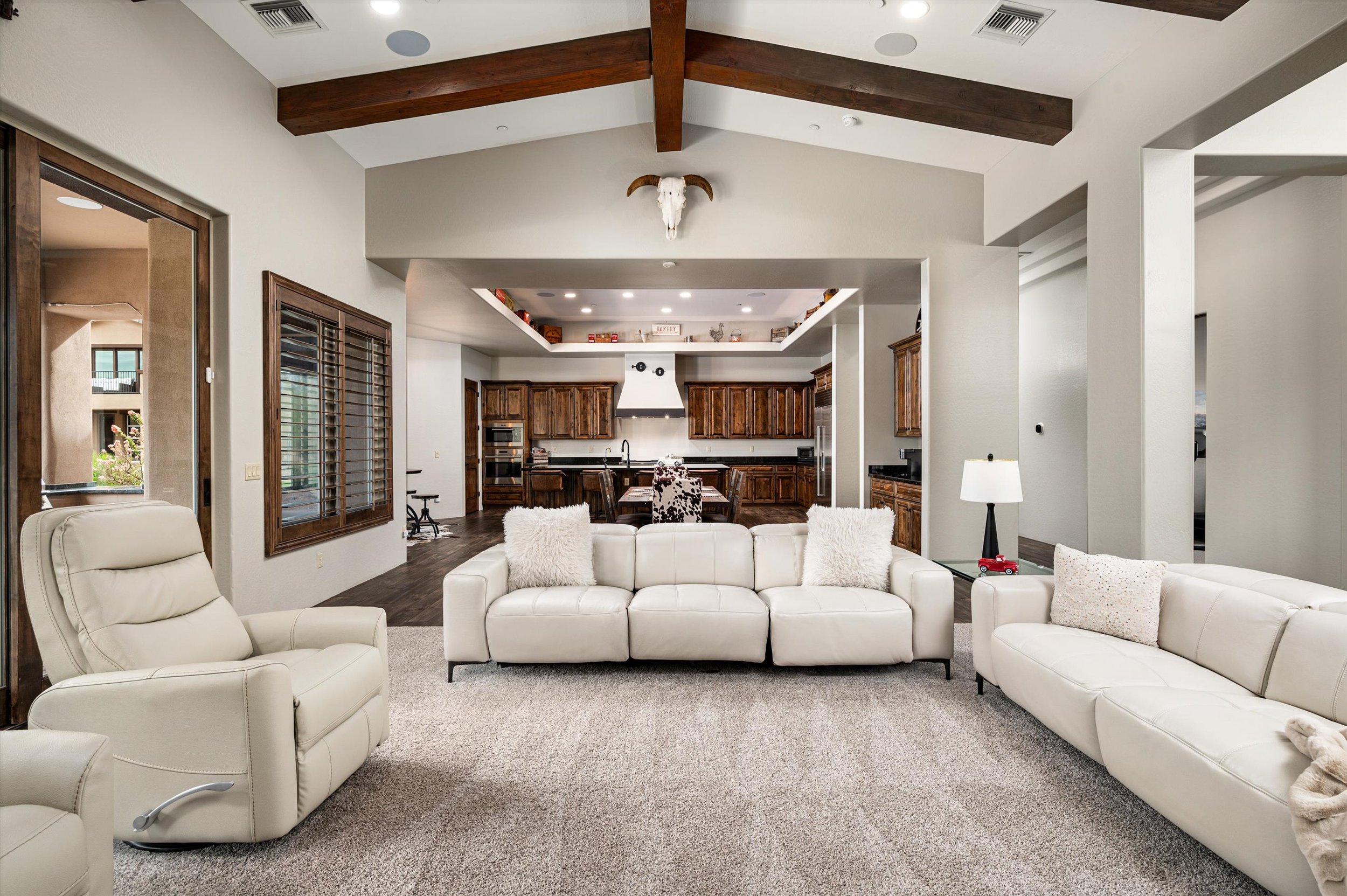 13-35045N52ndPlace-13.jpg