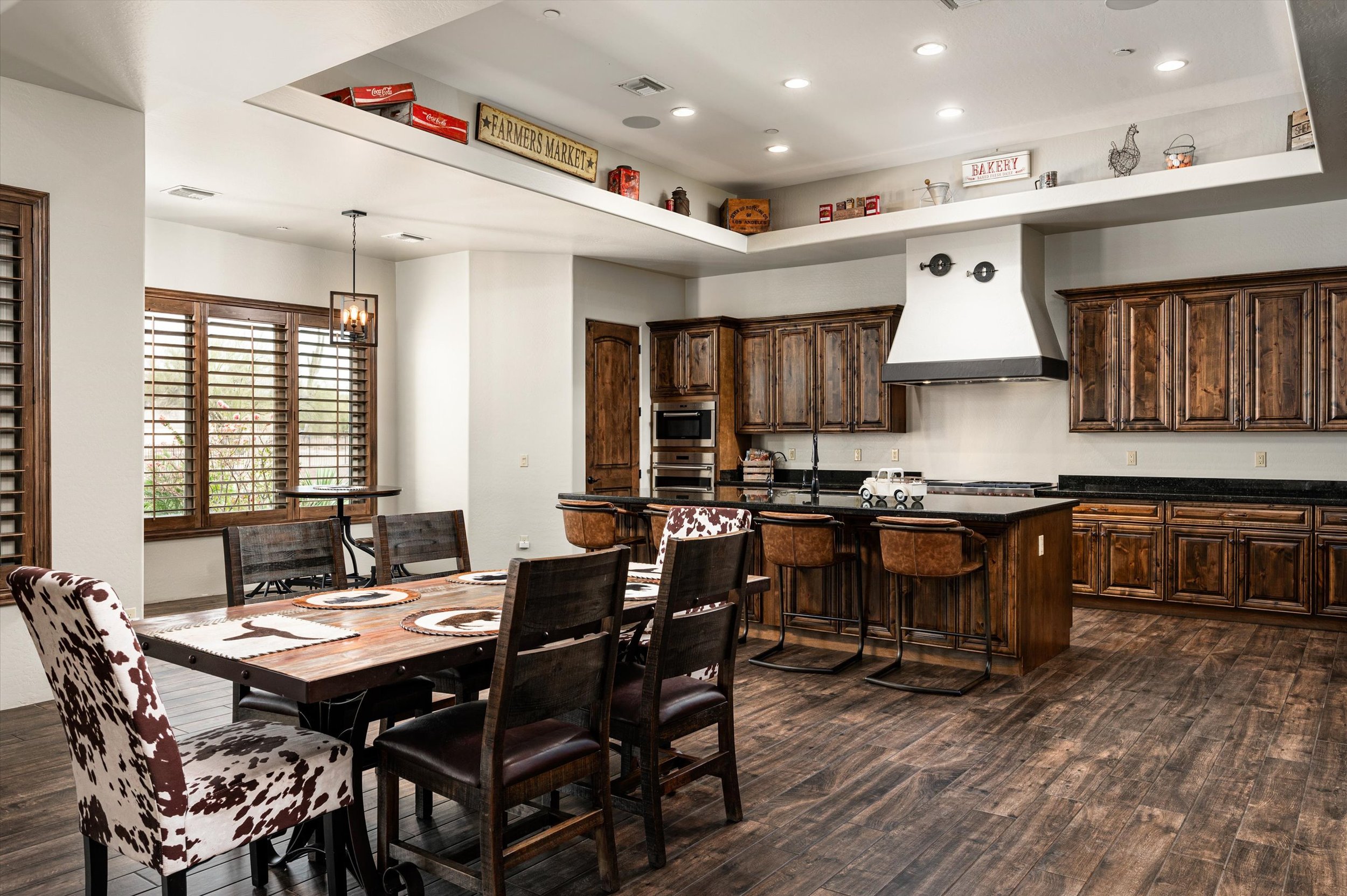 14-35045N52ndPlace-14.jpg