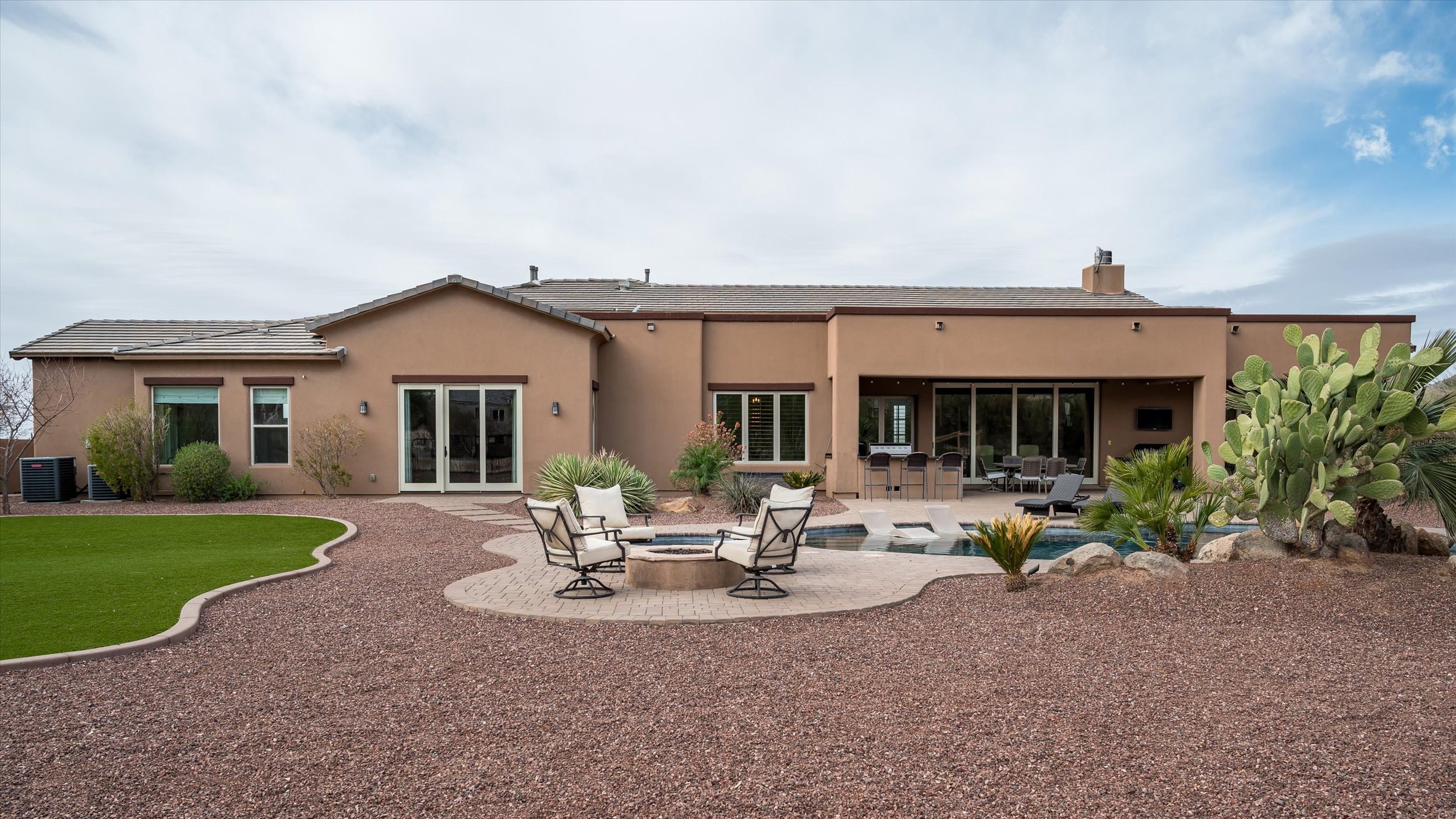 57-35045N52ndPlace-57.jpg