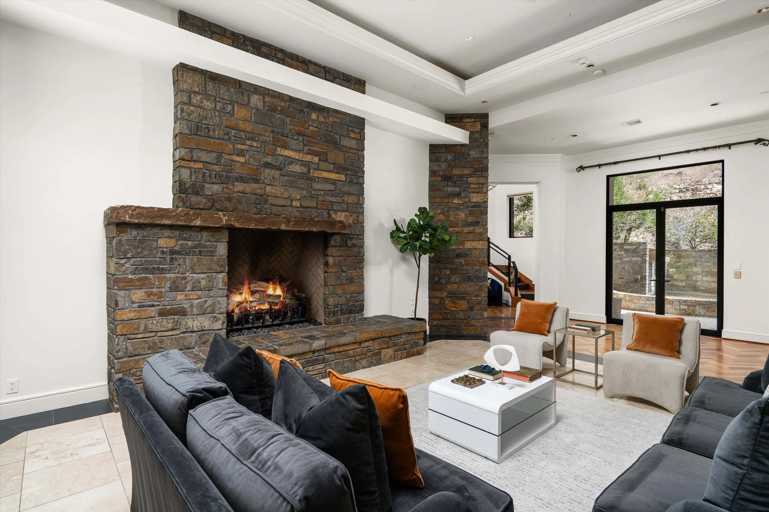14-7451 N. Las Brisas Lane (14 of 91).jpg