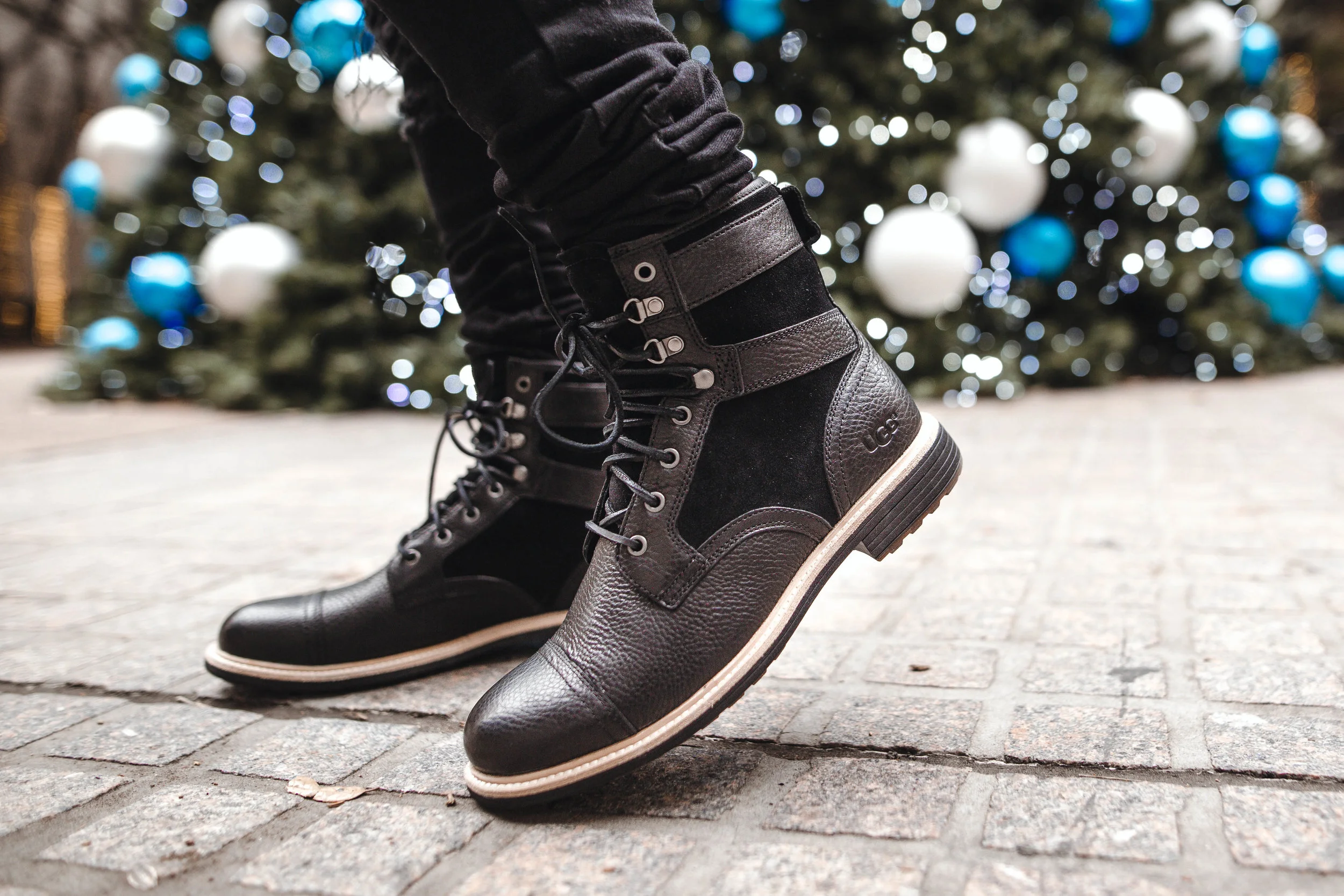 ugg magnusson cap toe boot