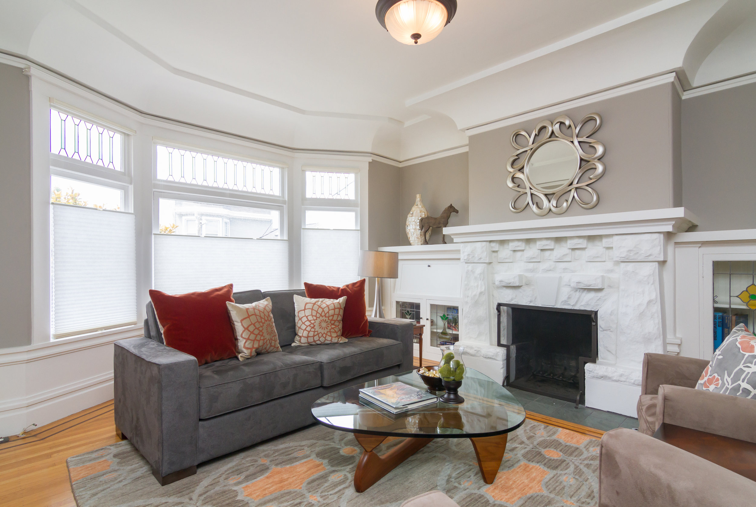 55 Caselli Ave-6.jpg