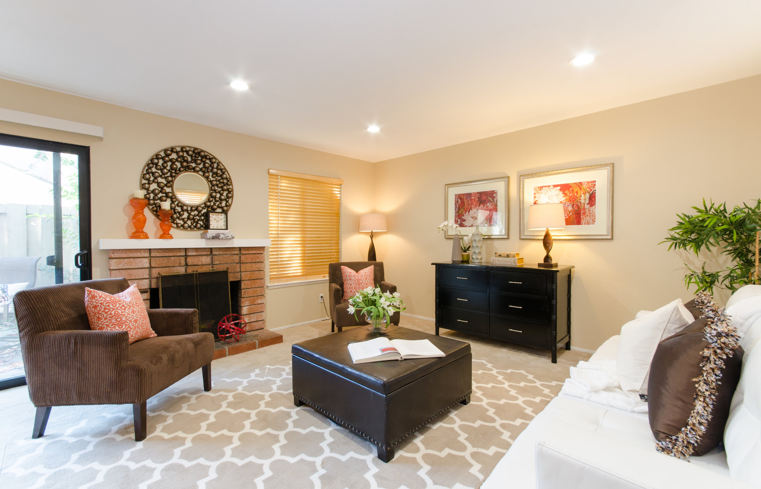 2586 Knightsbridge-0623.jpg