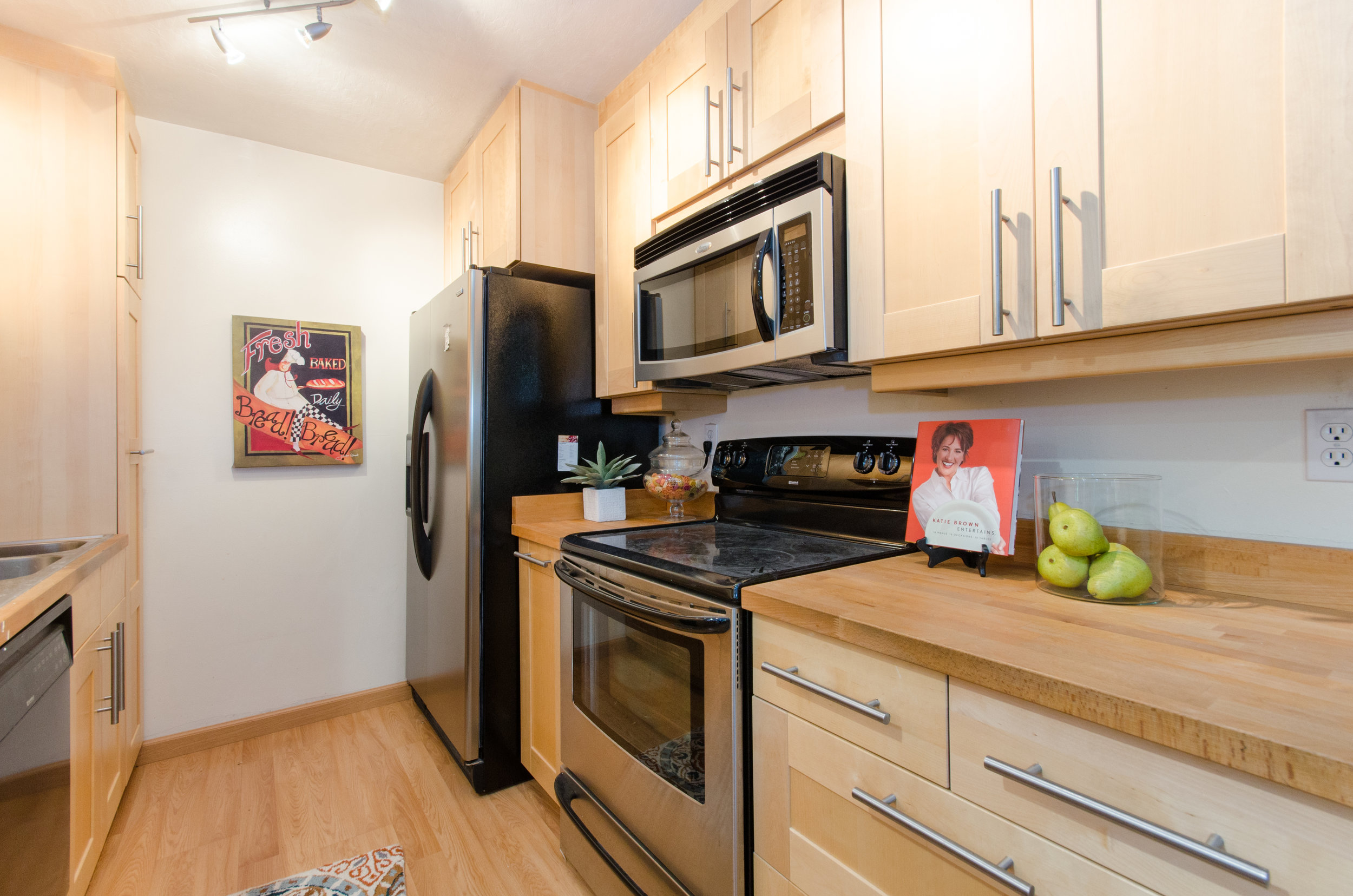 2586 Knightsbridge-0638.jpg