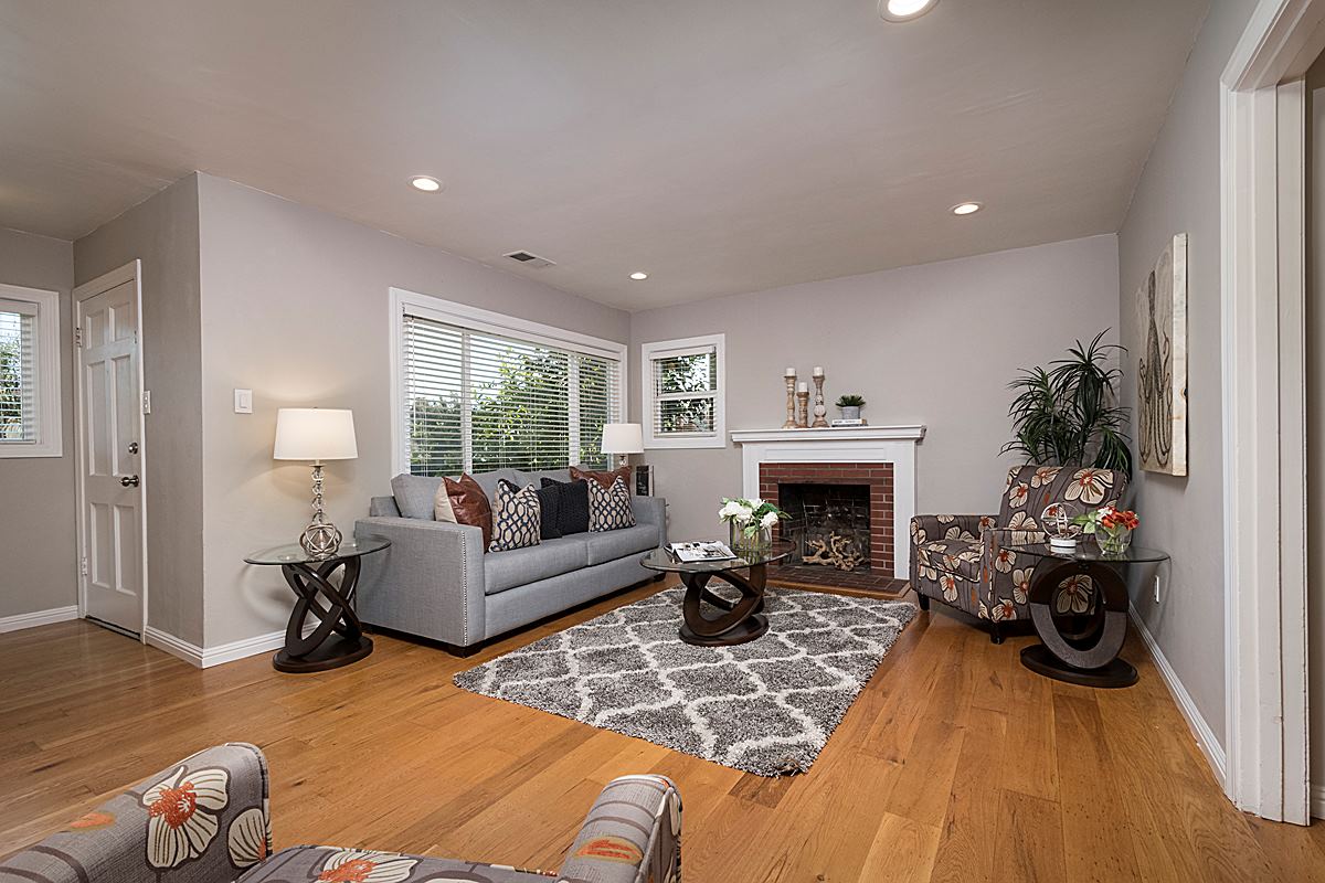 livingroom_1200.jpg