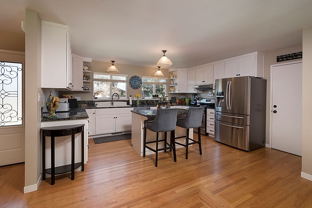 kitchen_1200.jpg