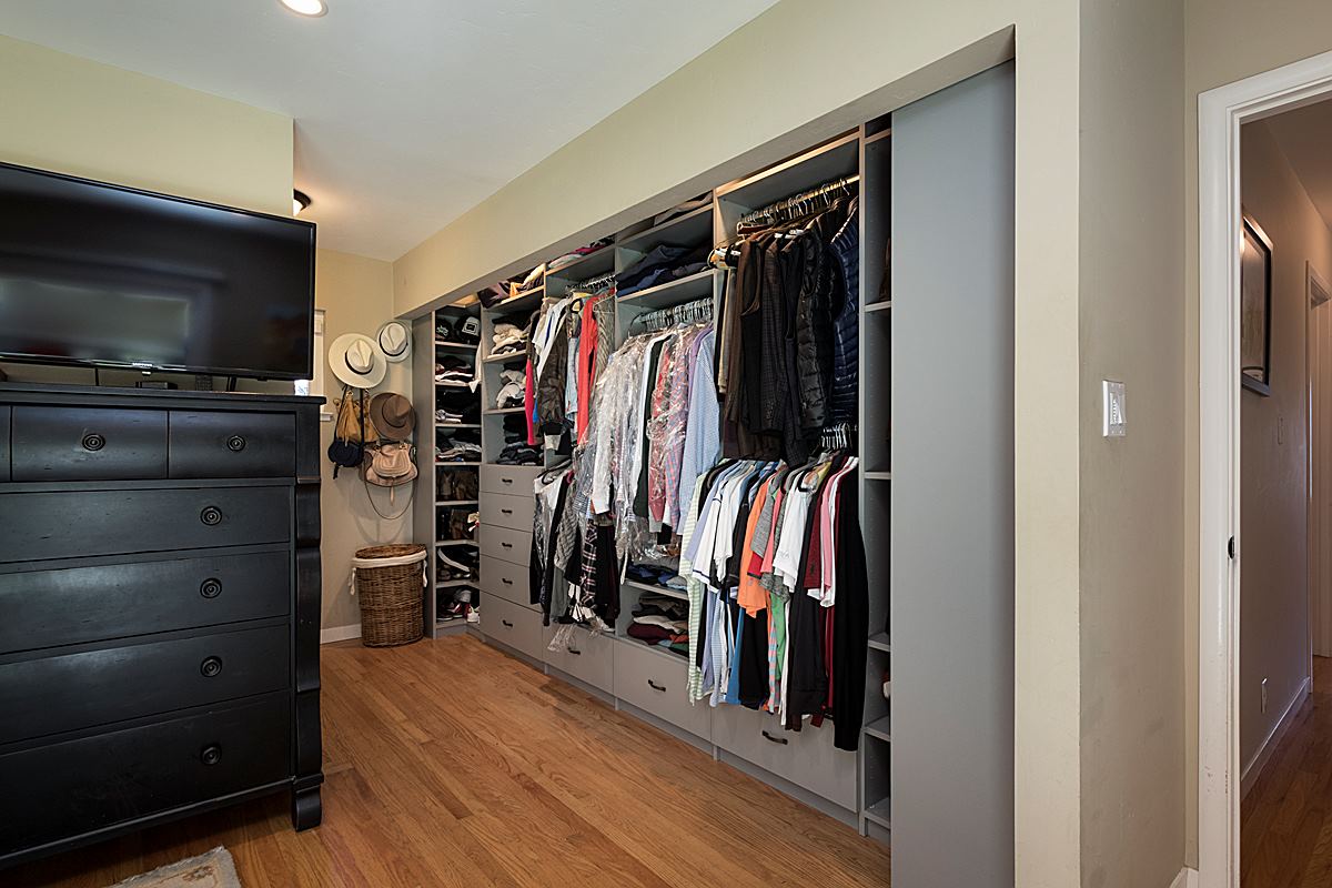 masterbedroomcloset_1200.jpg