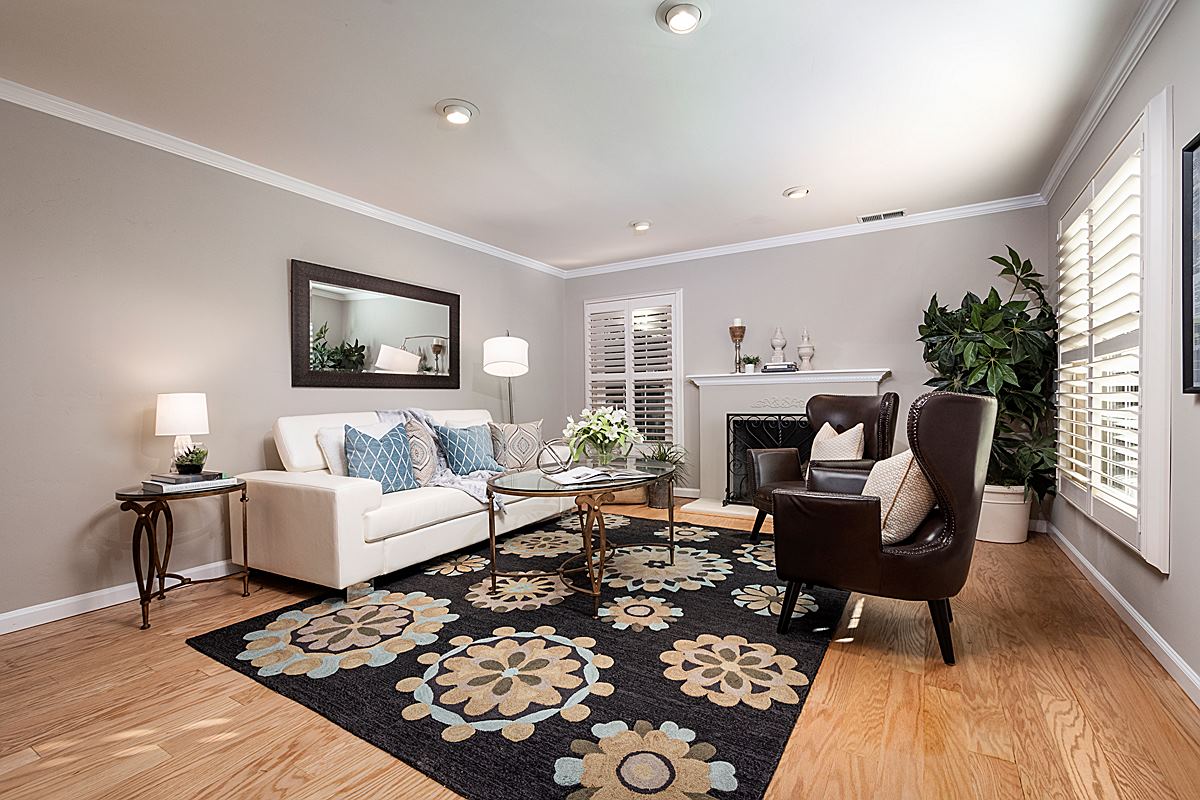 livingroom2_1200.jpg