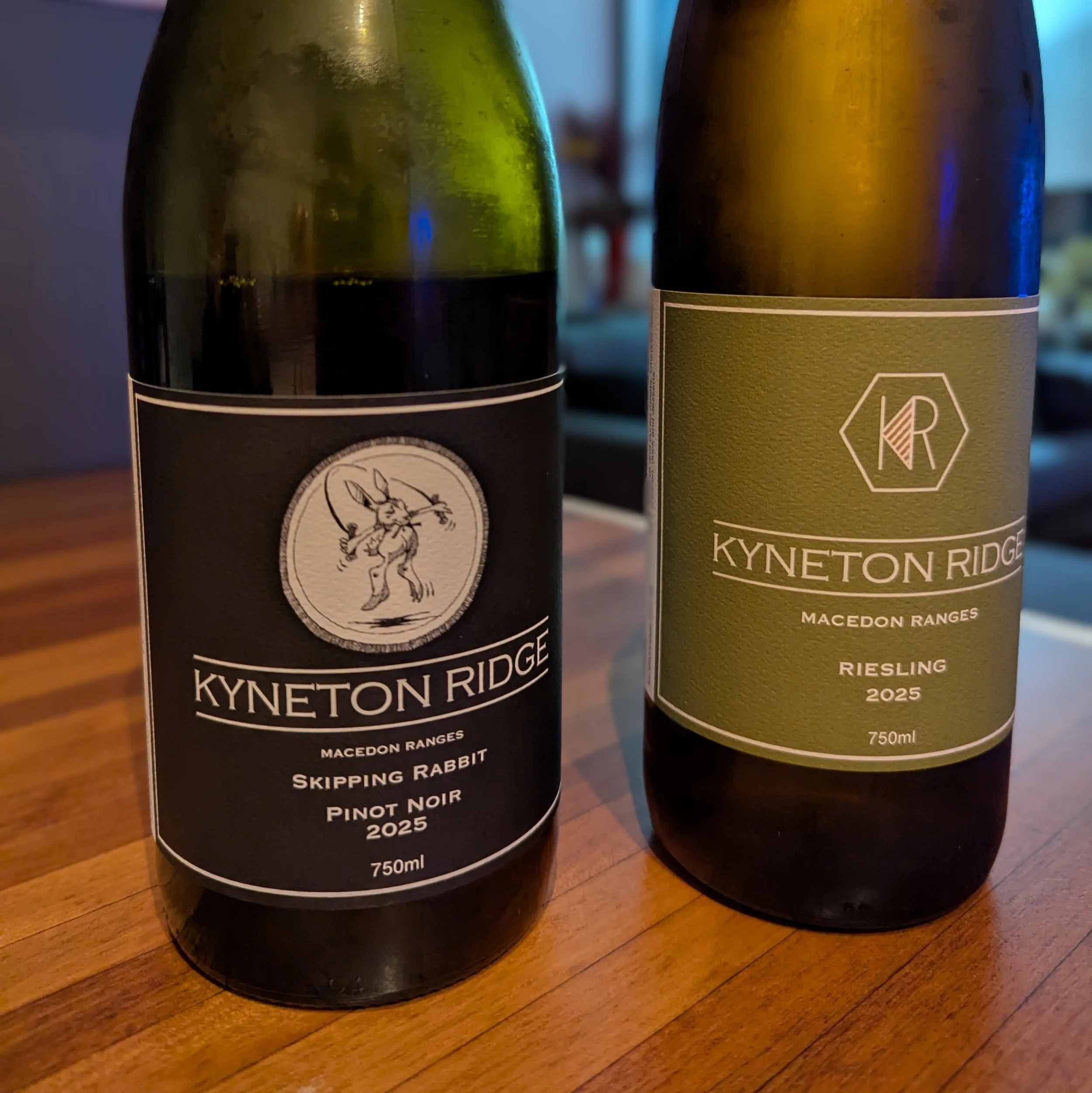 A fine Macedon pair