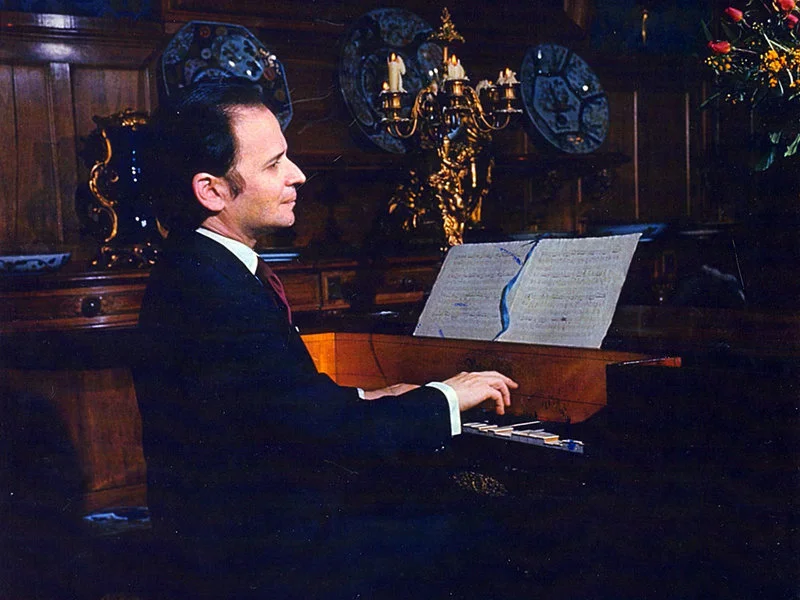 Chopin In The Shadows: The Supernatural Adventures Of Byron Janis