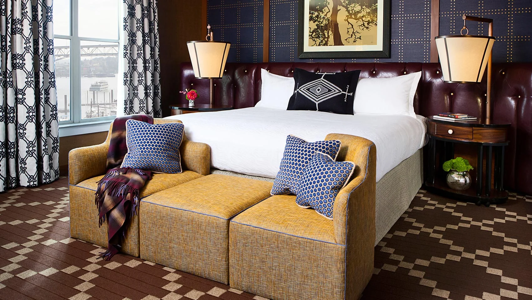 kimpton-riverplace-king-suite-3b3c0a44.jpg