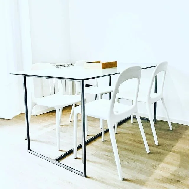 De casa a casa, todos estamos igual. Por eso me uno a la llamada de @cityconf para charlar un rato, de casa a casa, con quien quiera sumarse a este directo de Instagram. Mañana lunes, a las 19 hora de España.