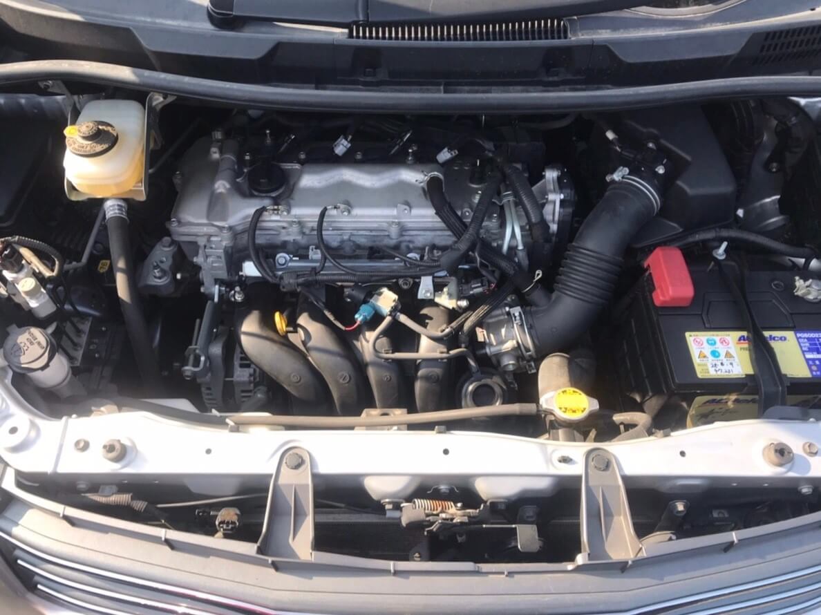 toyota-noah-zrr70-engine.jpg