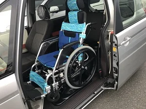 toyota-porte-wheelchair-in.jpg