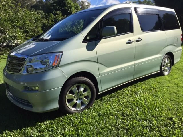 toyota-alphard left-side.JPG